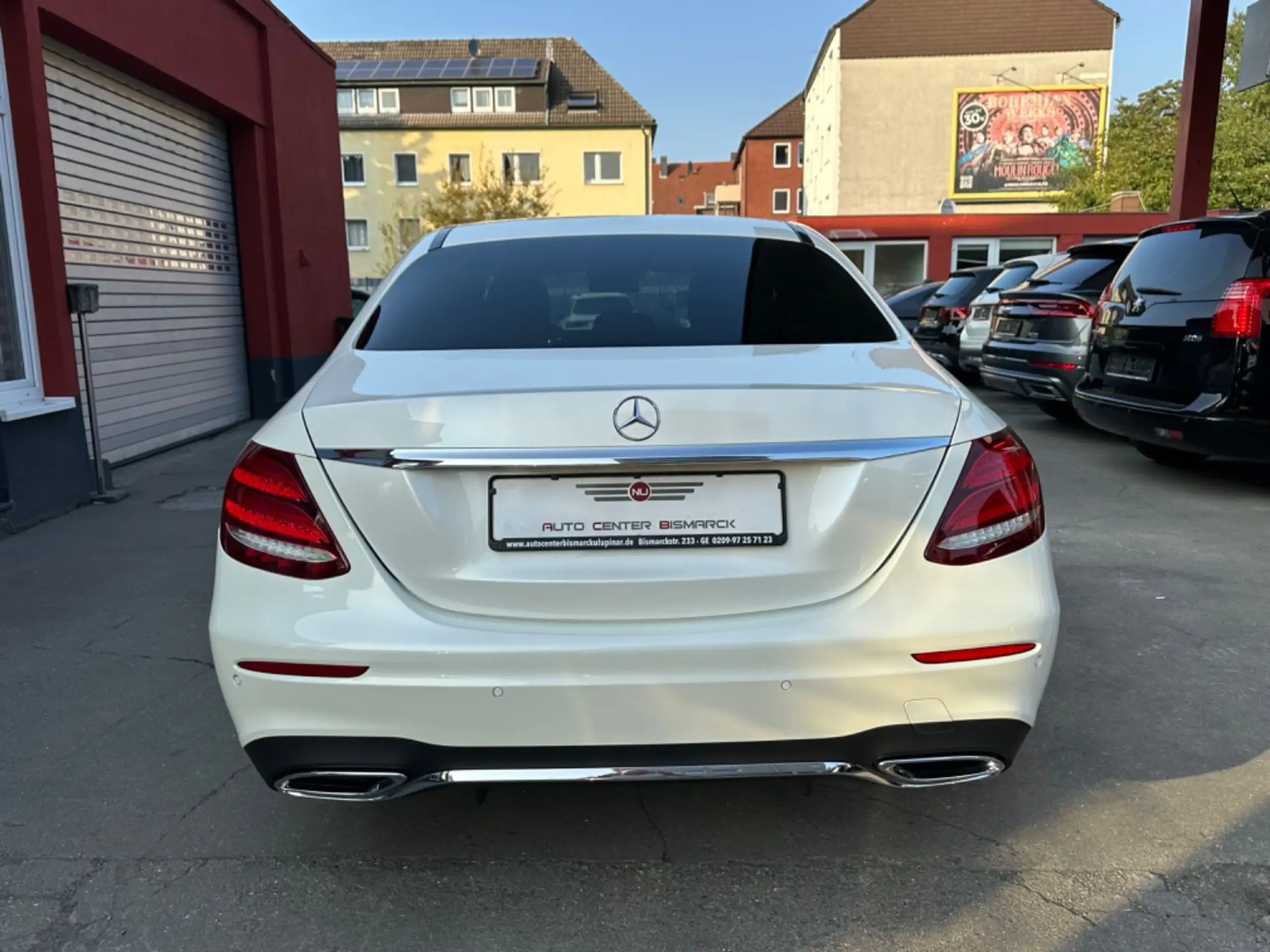 Mercedes-Benz - E 400