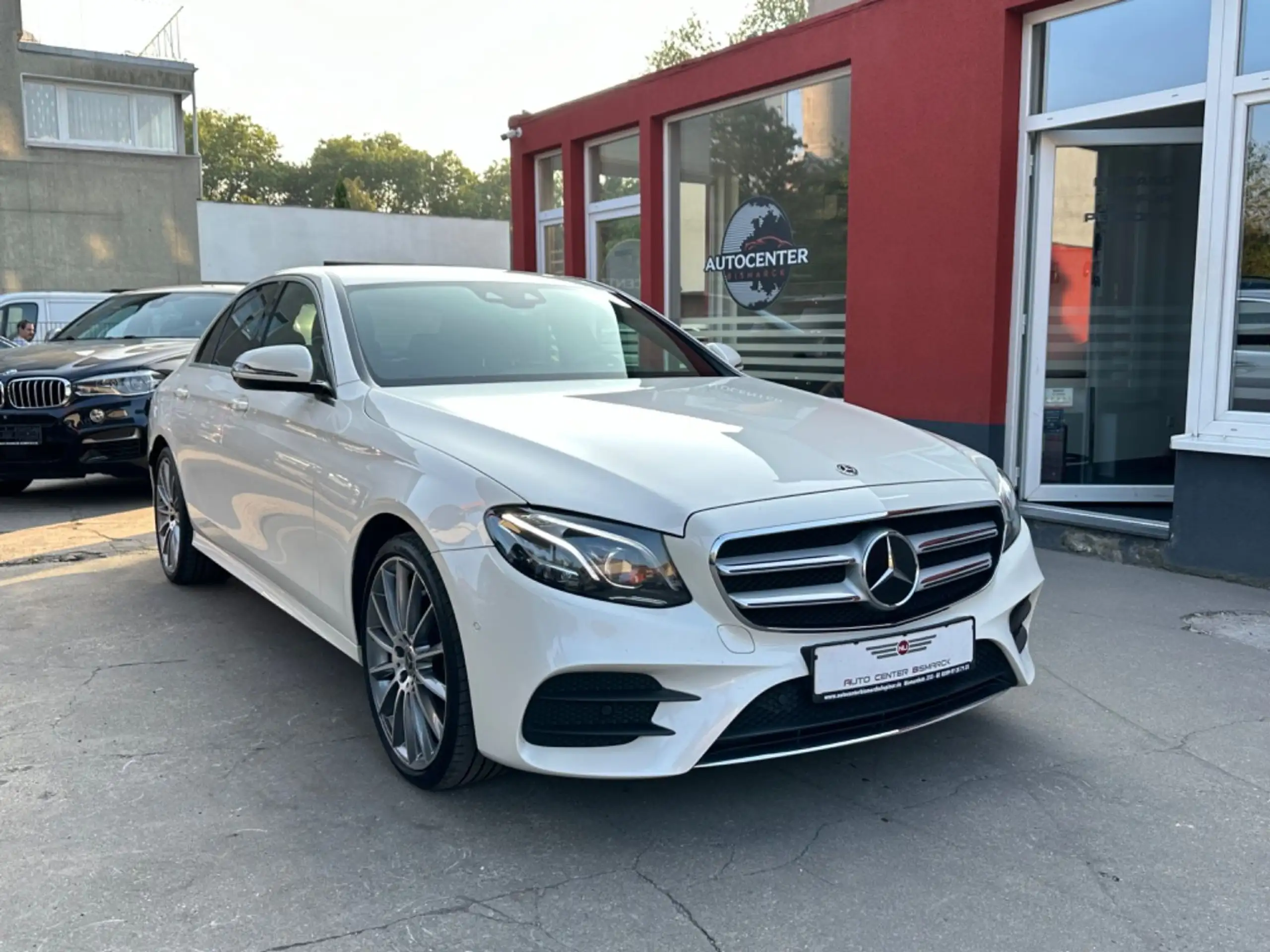 Mercedes-Benz - E 400