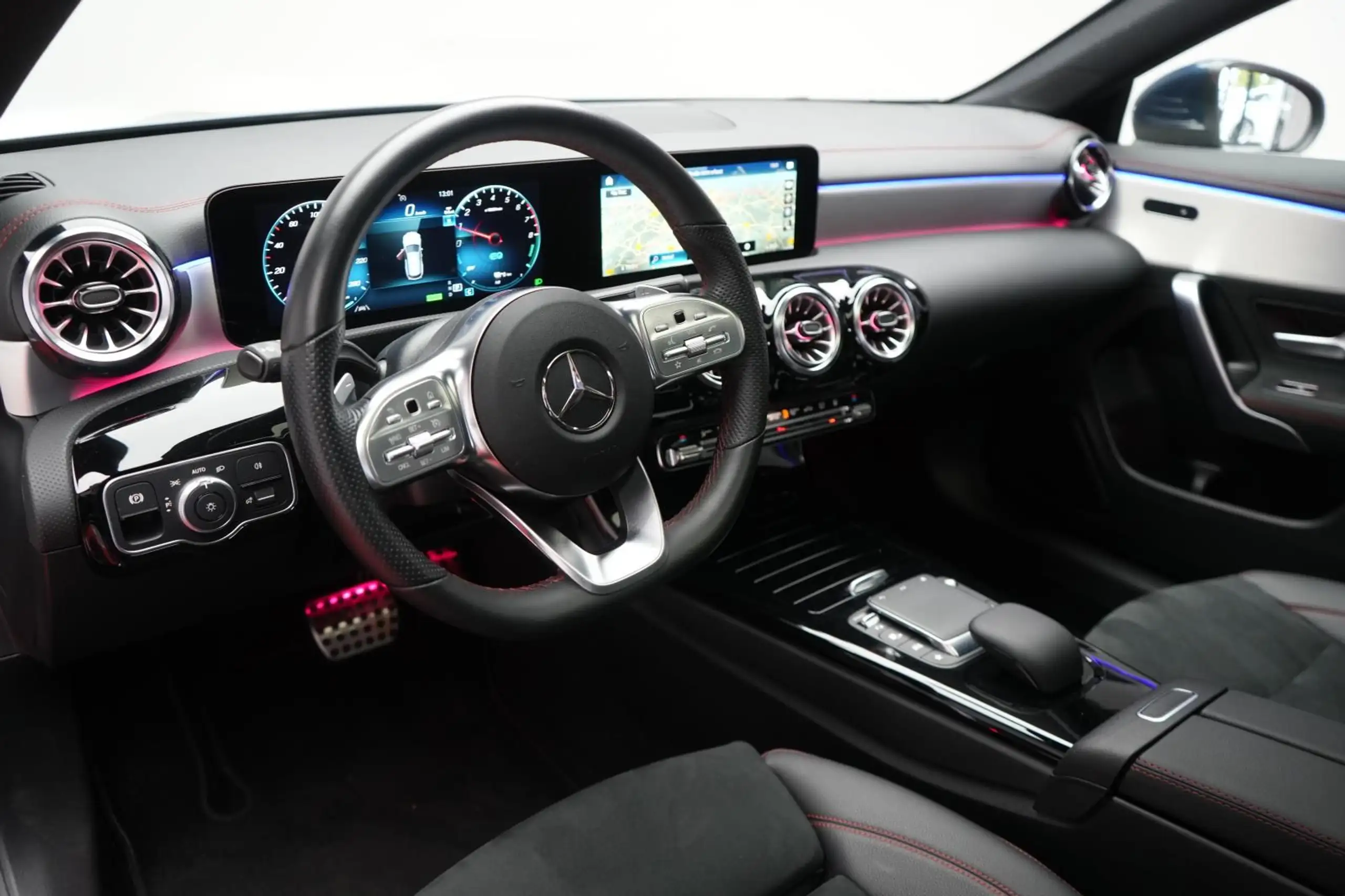 Mercedes-Benz - CLA 250