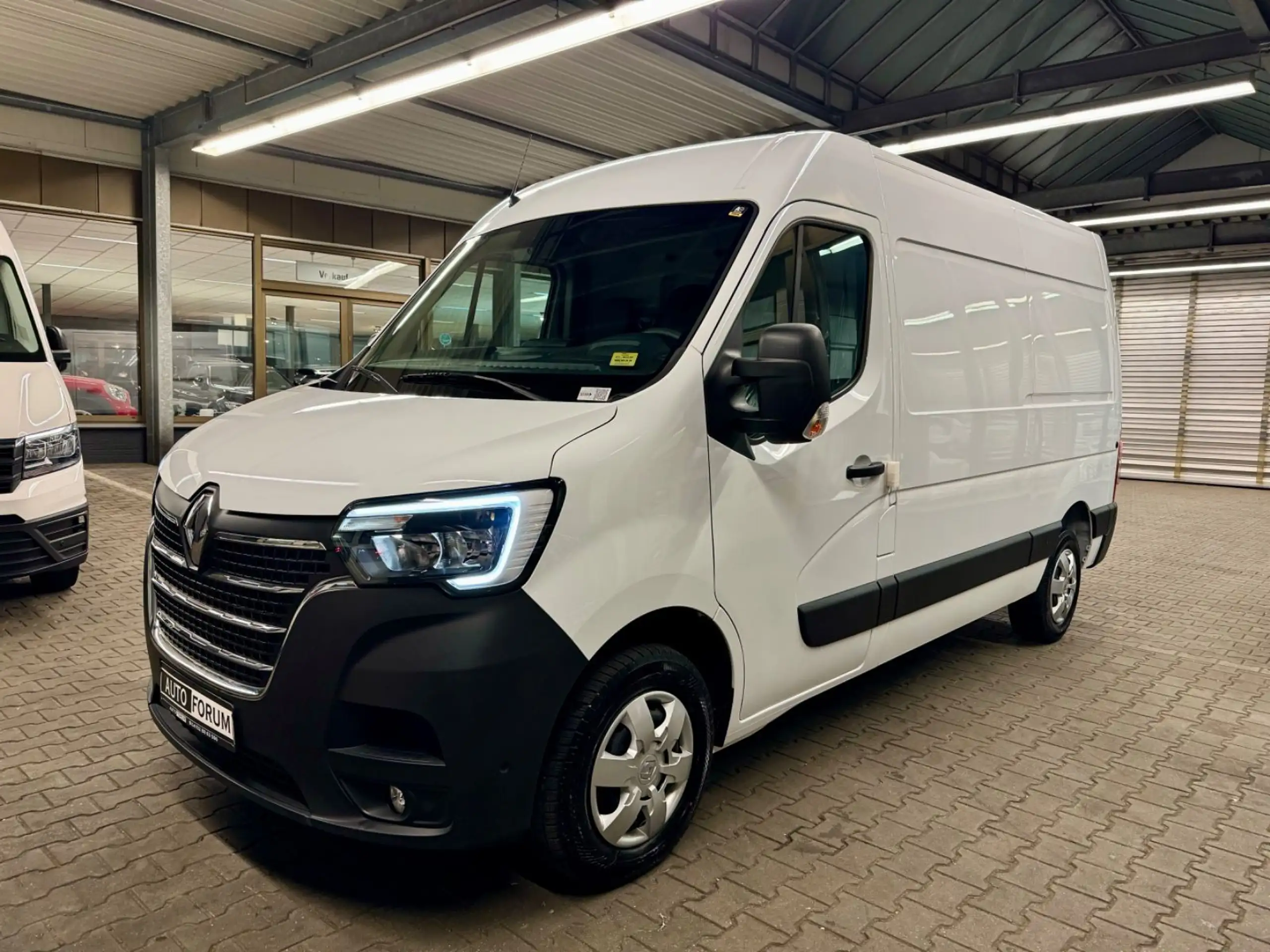 Renault - Master