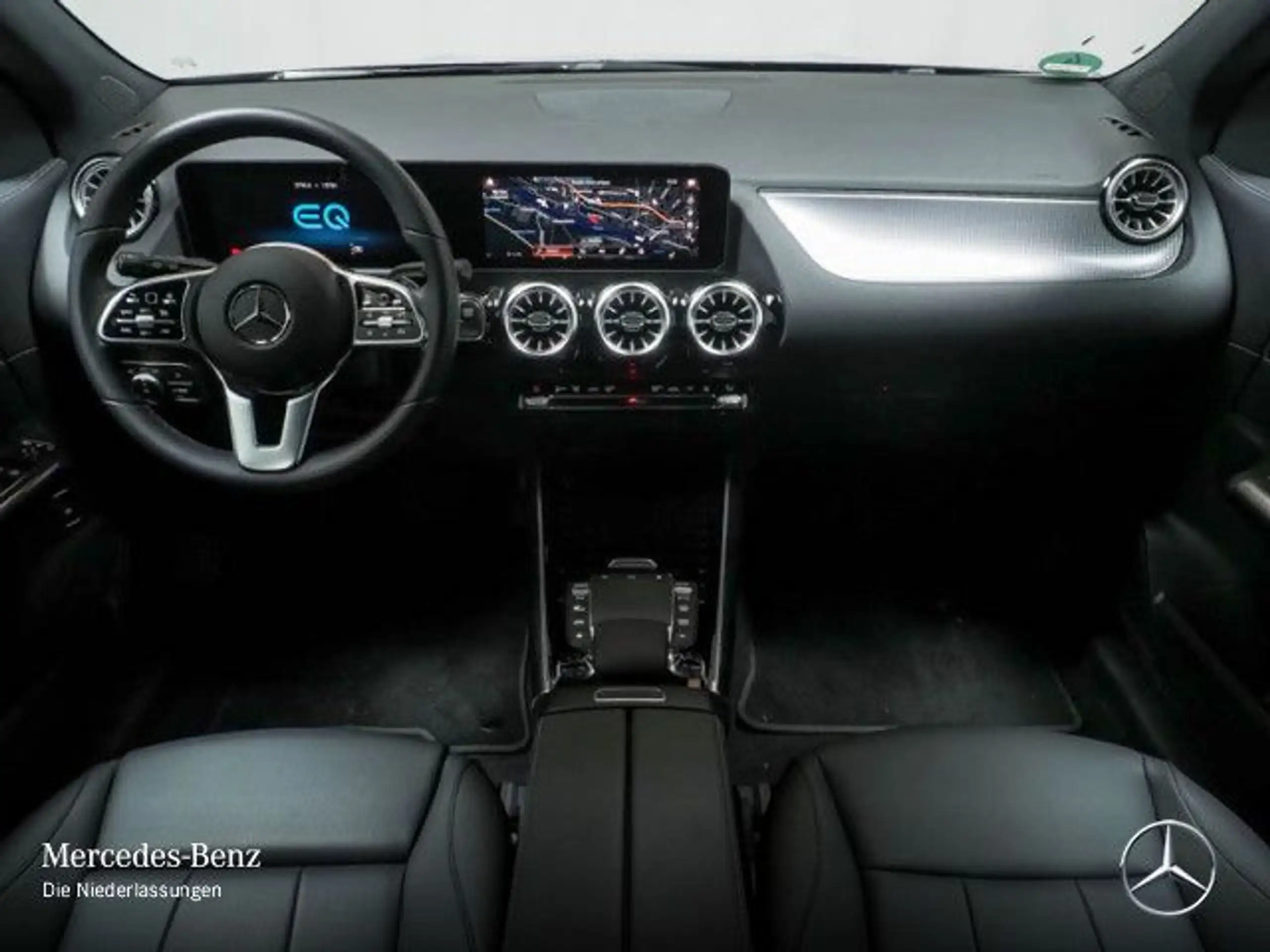 Mercedes-Benz - EQA 250