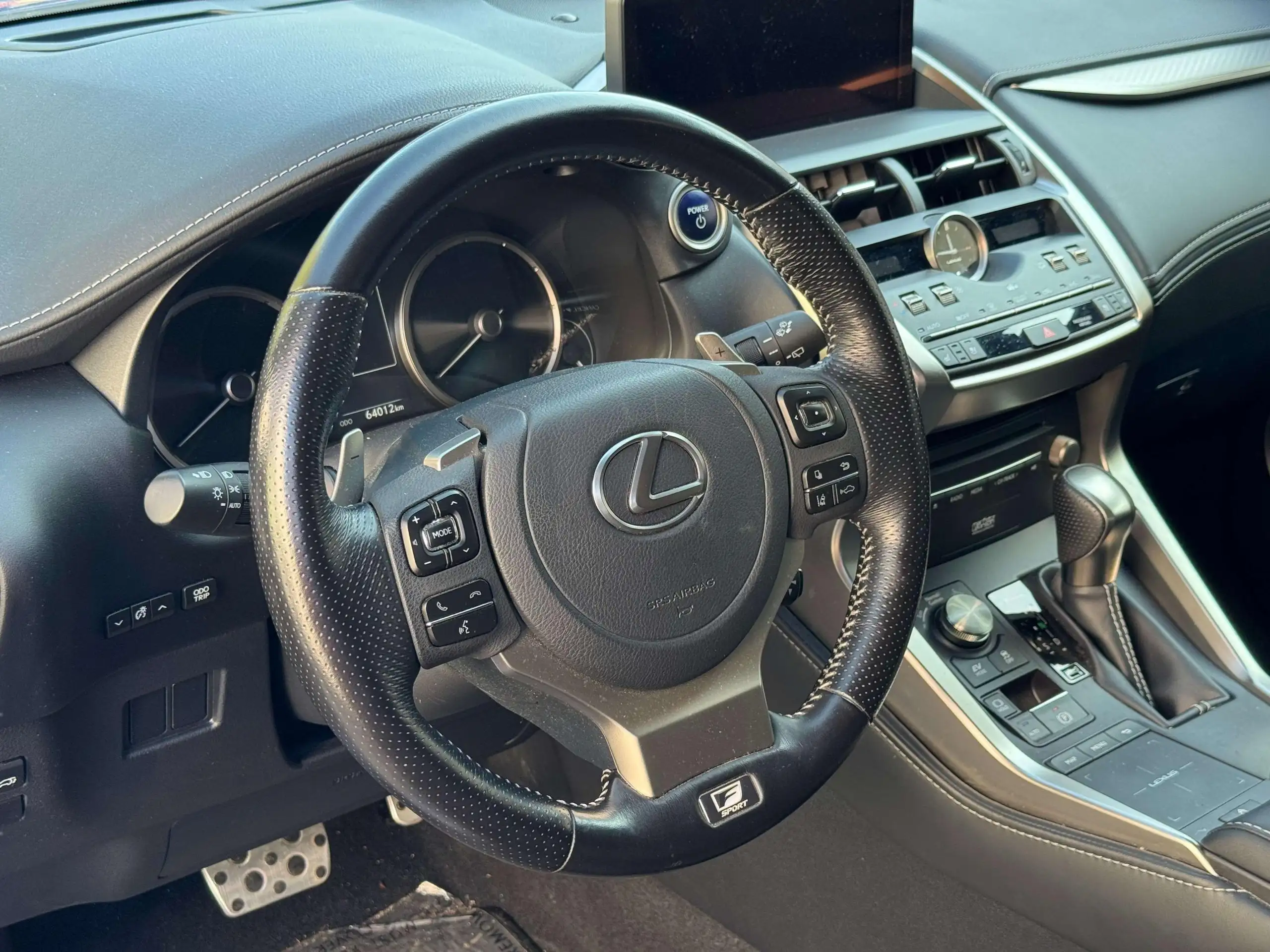 Lexus - NX 300h