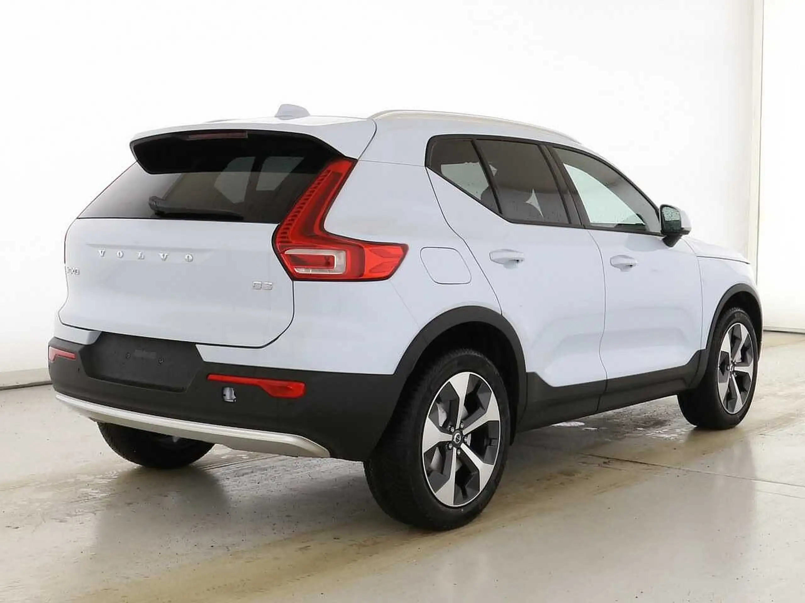 Volvo - XC40