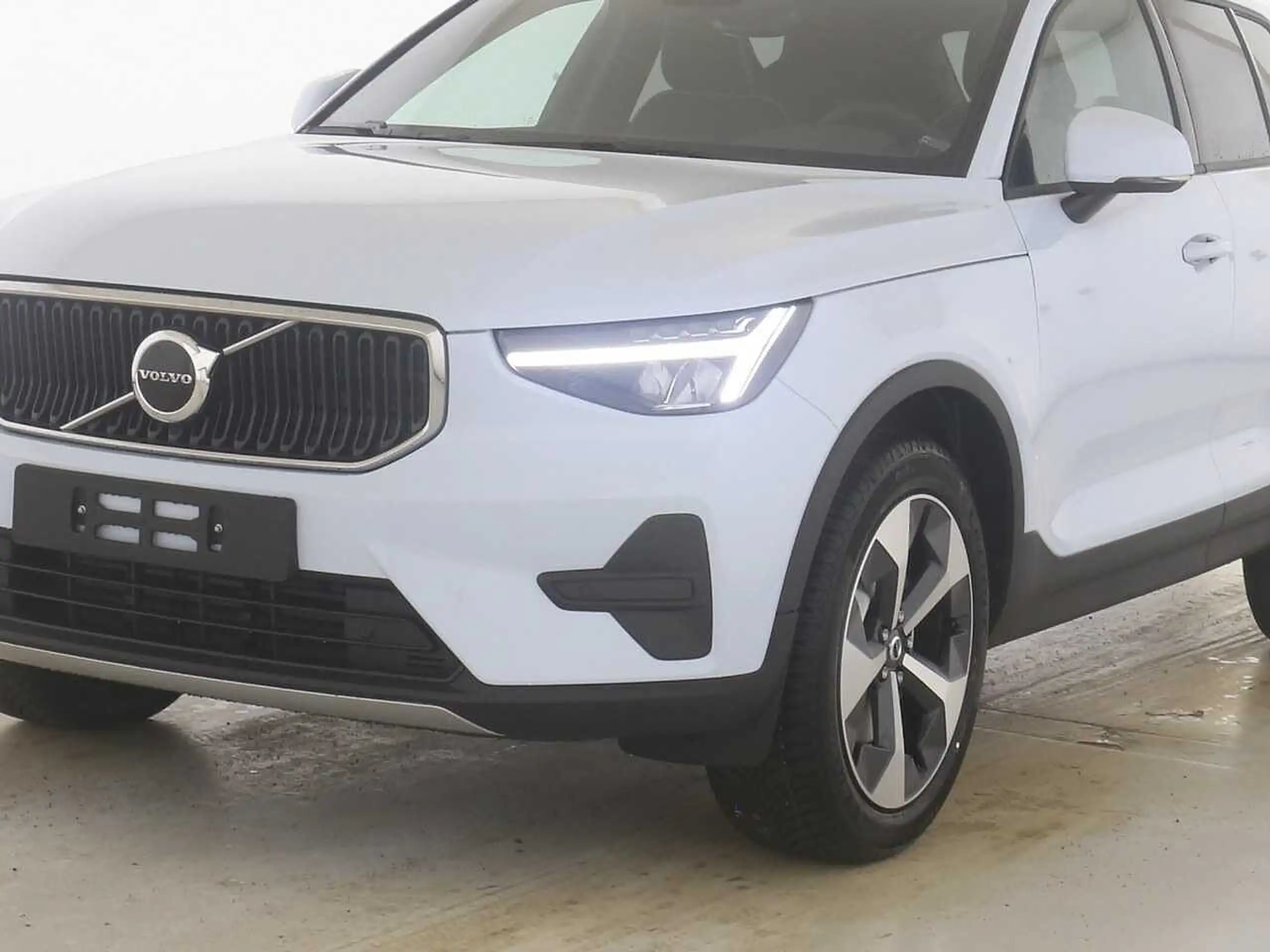 Volvo - XC40