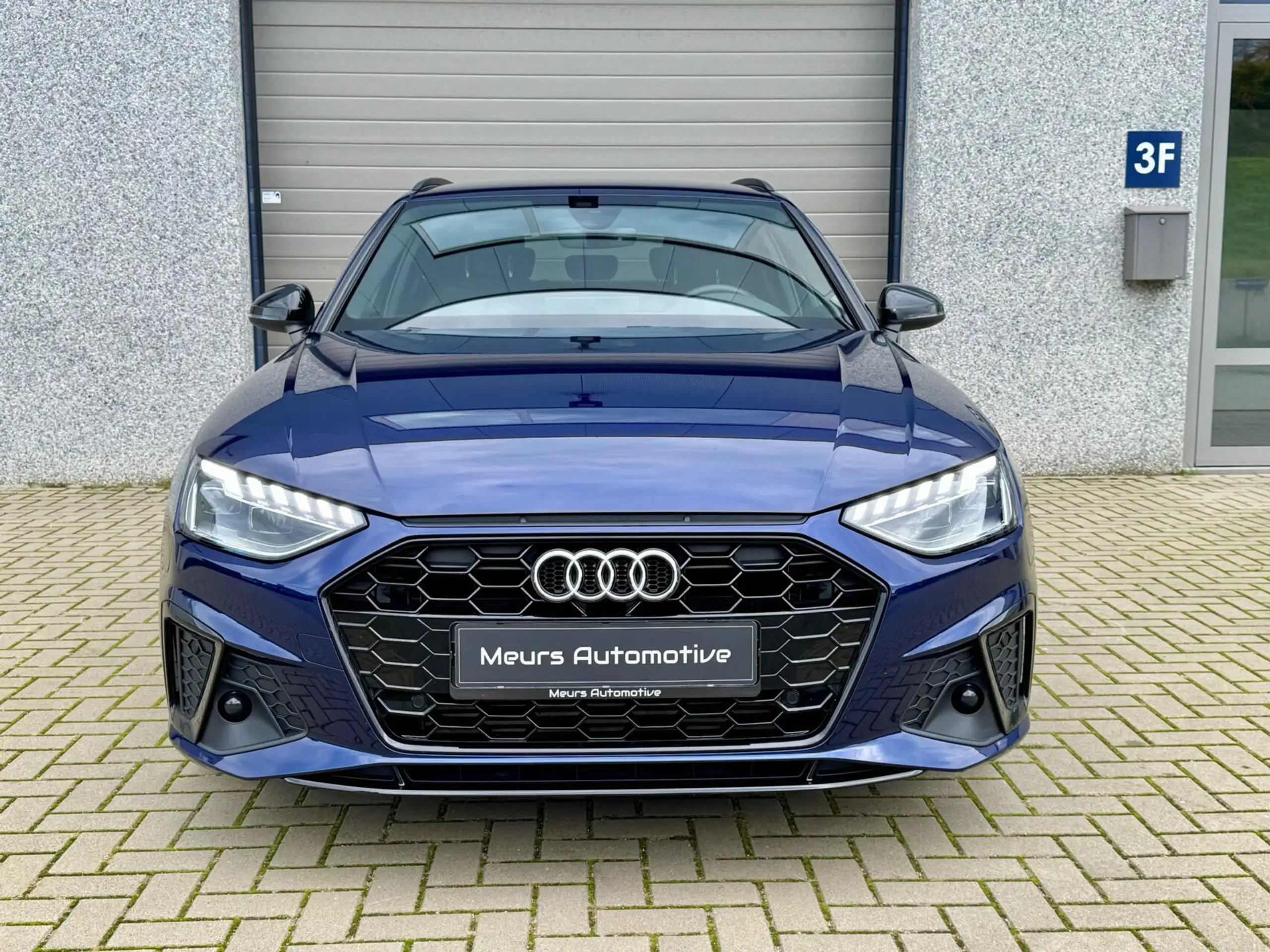 Audi - A4