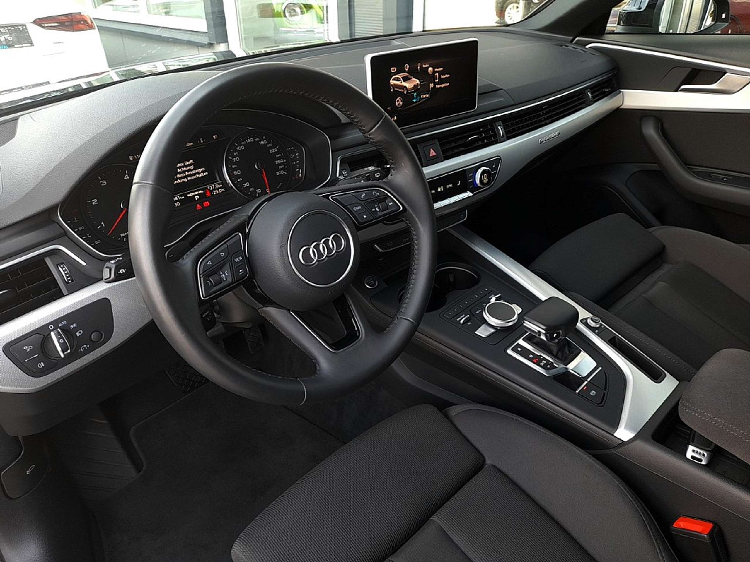 Audi - A4