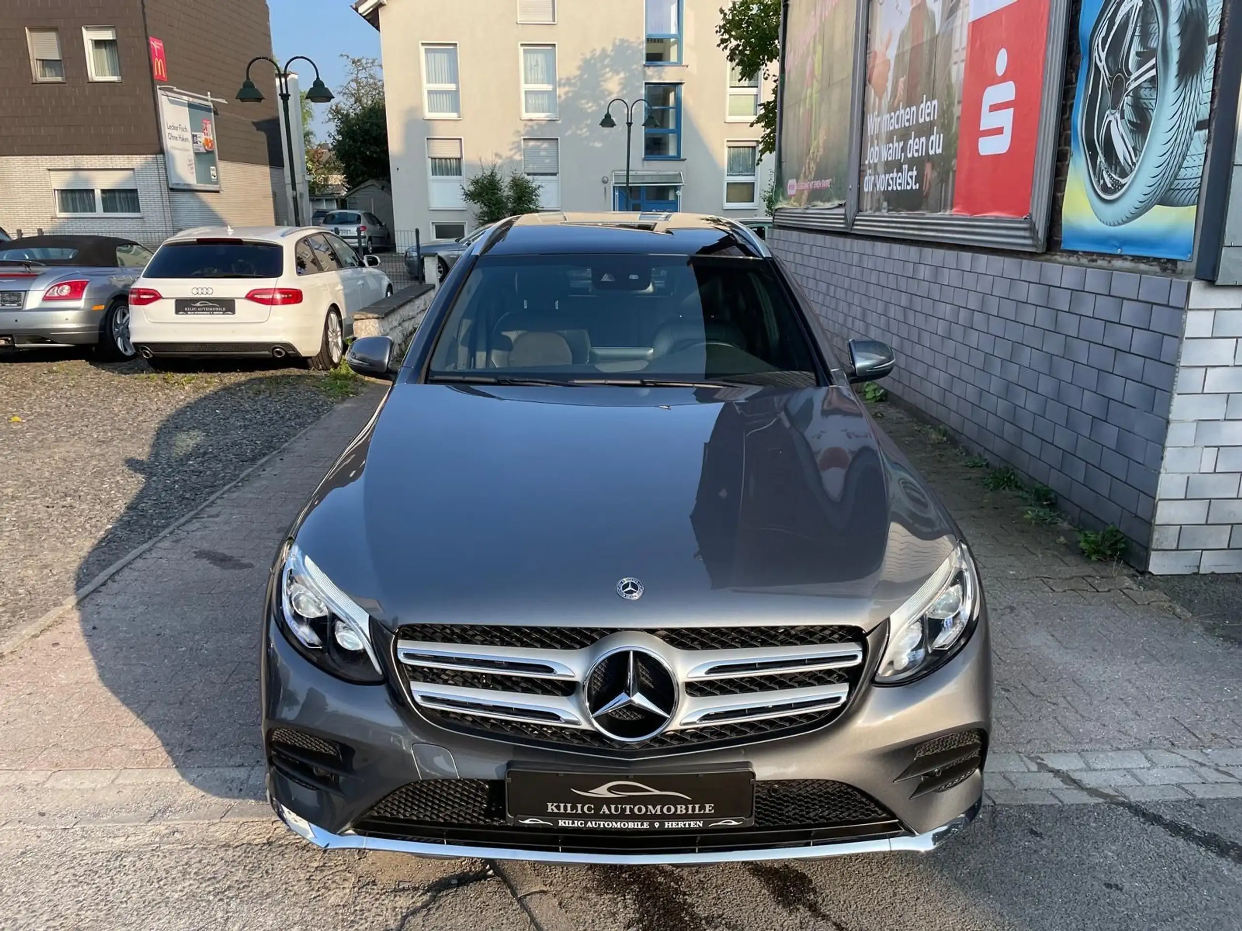 Mercedes-Benz - GLC 350