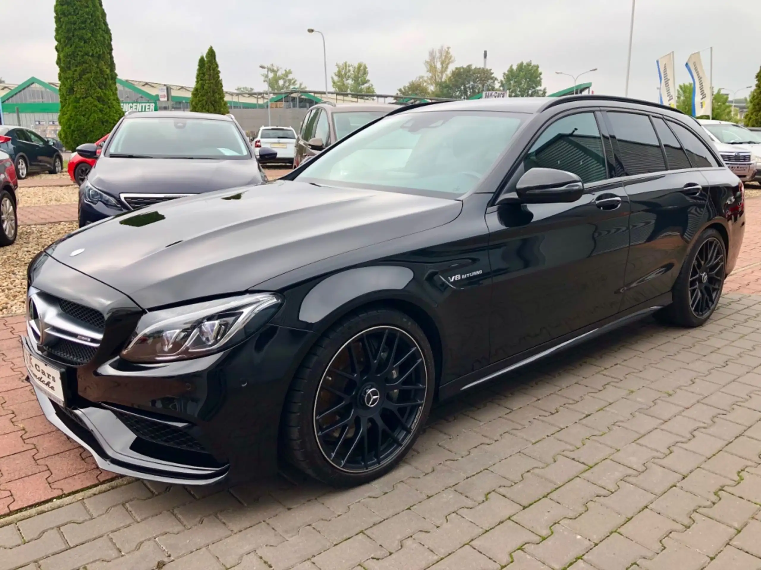 Mercedes-Benz - C 63 AMG