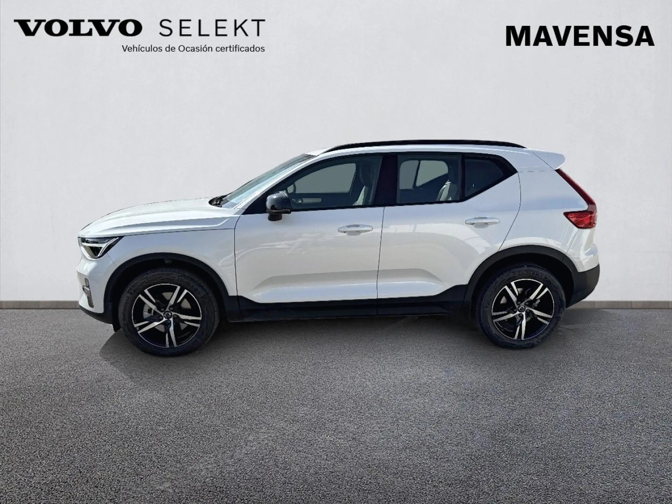 Volvo - XC40