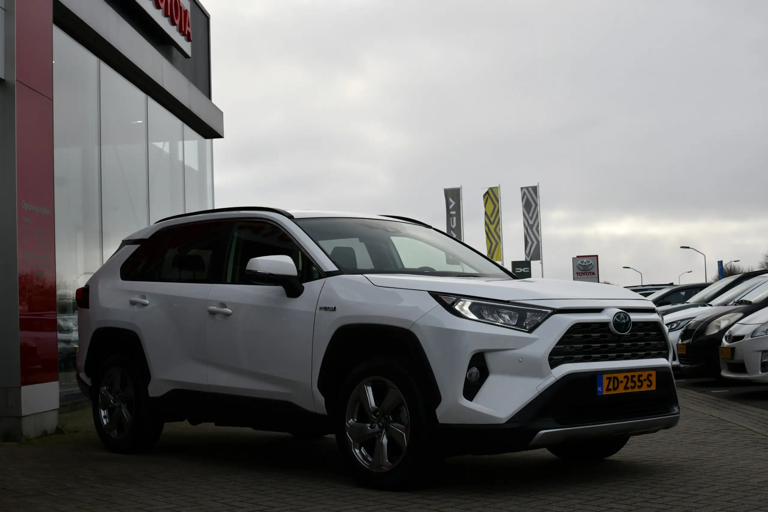 Toyota - RAV 4