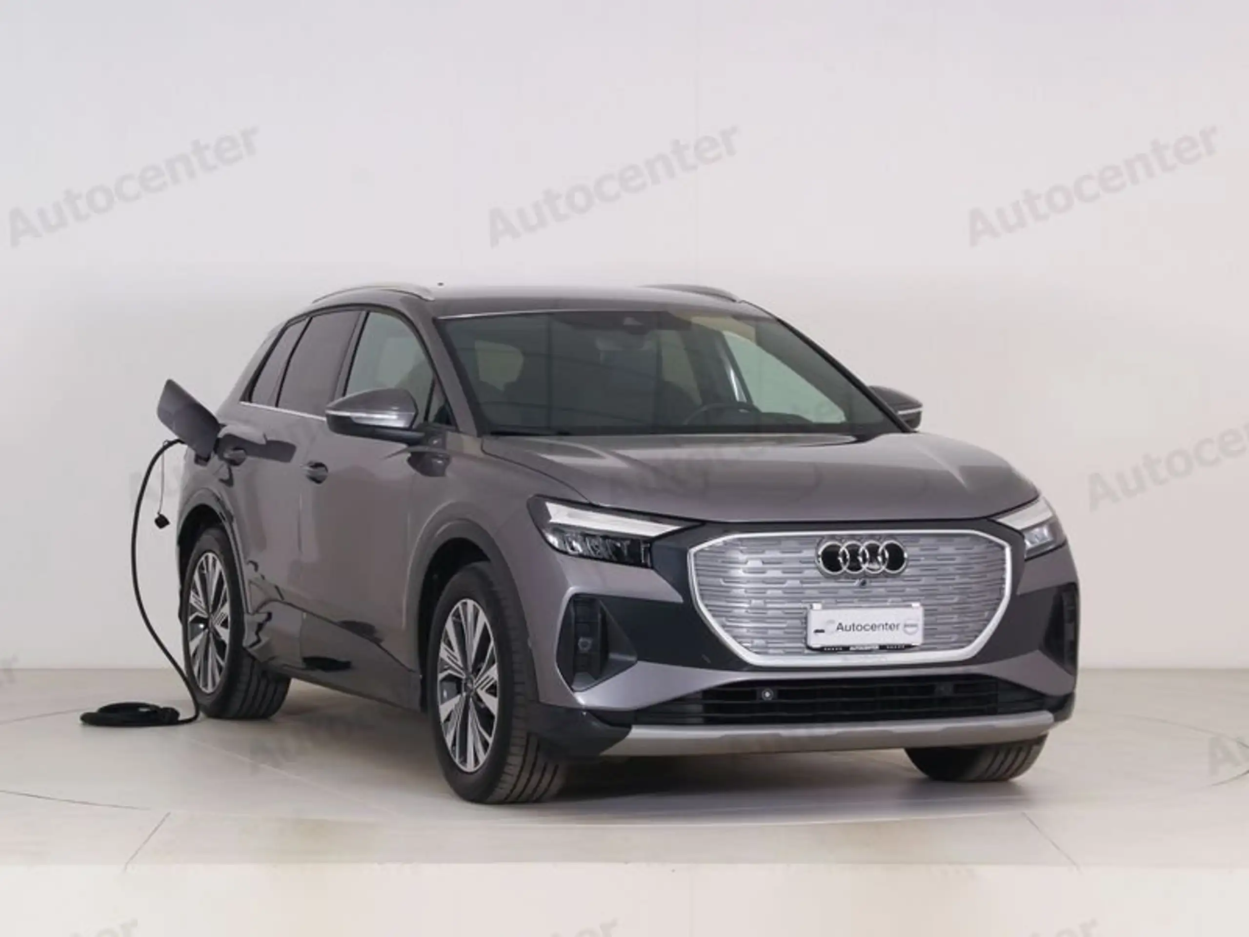 Audi - Q4 e-tron