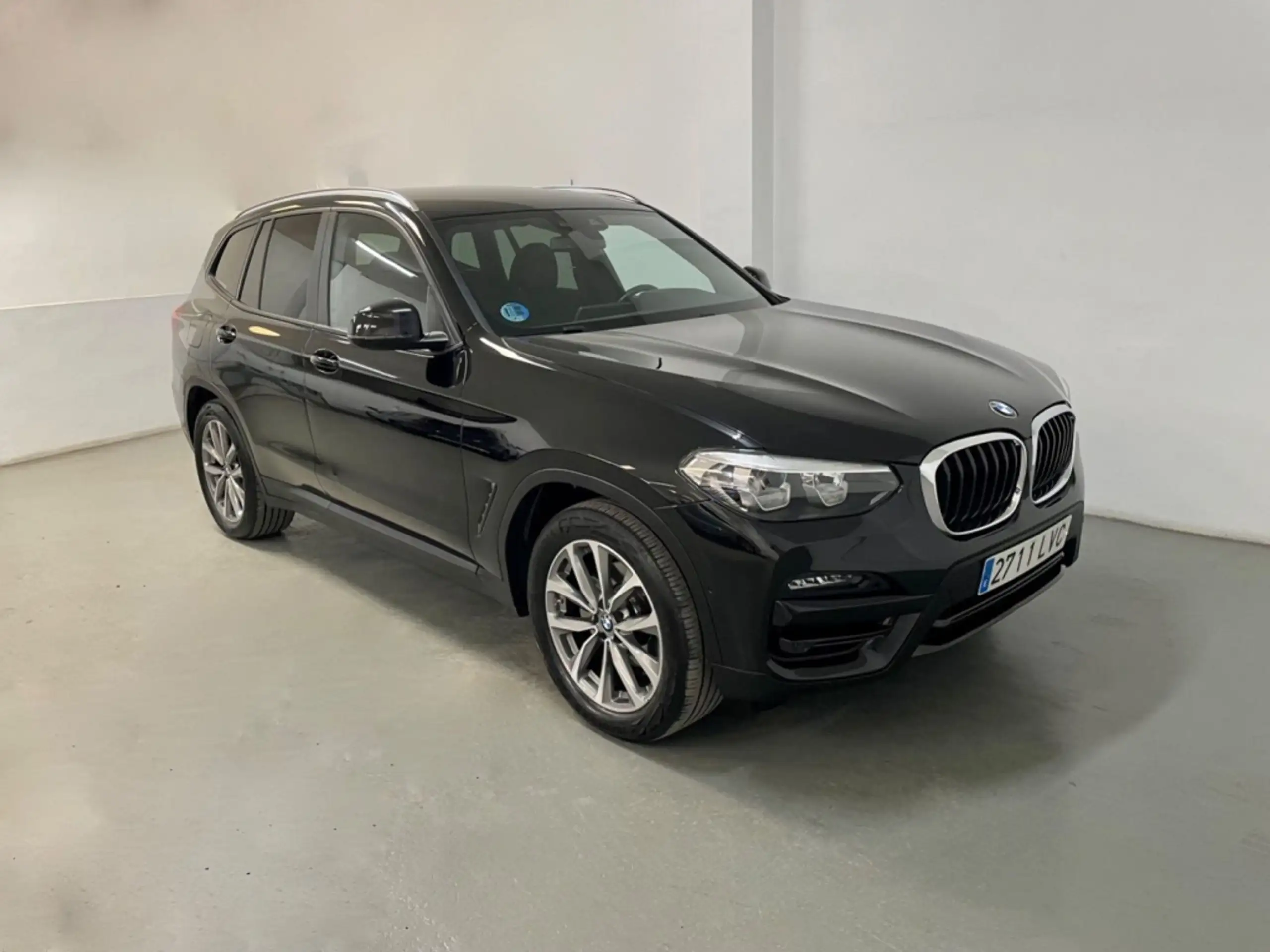 BMW - X3