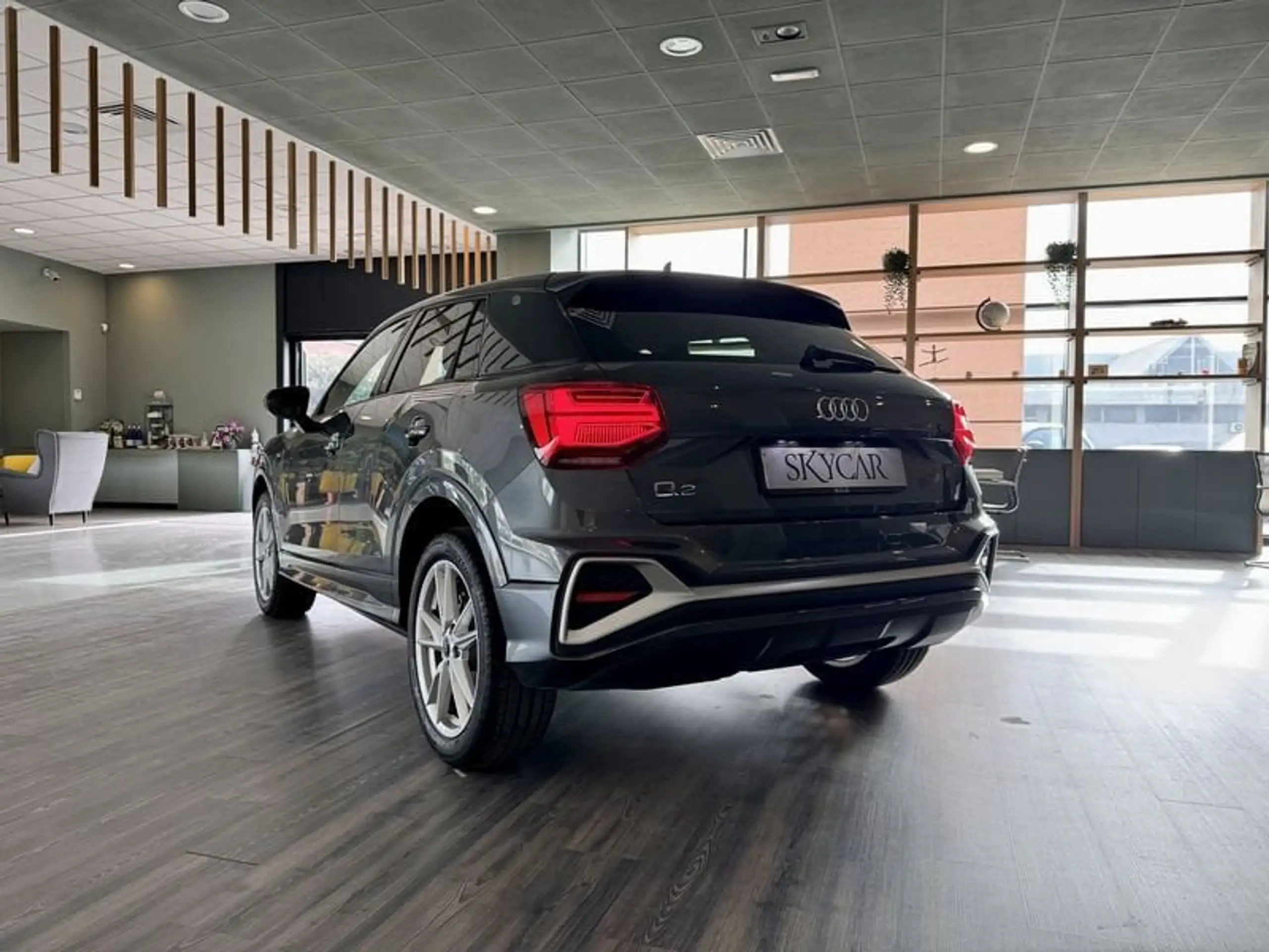 Audi - Q2