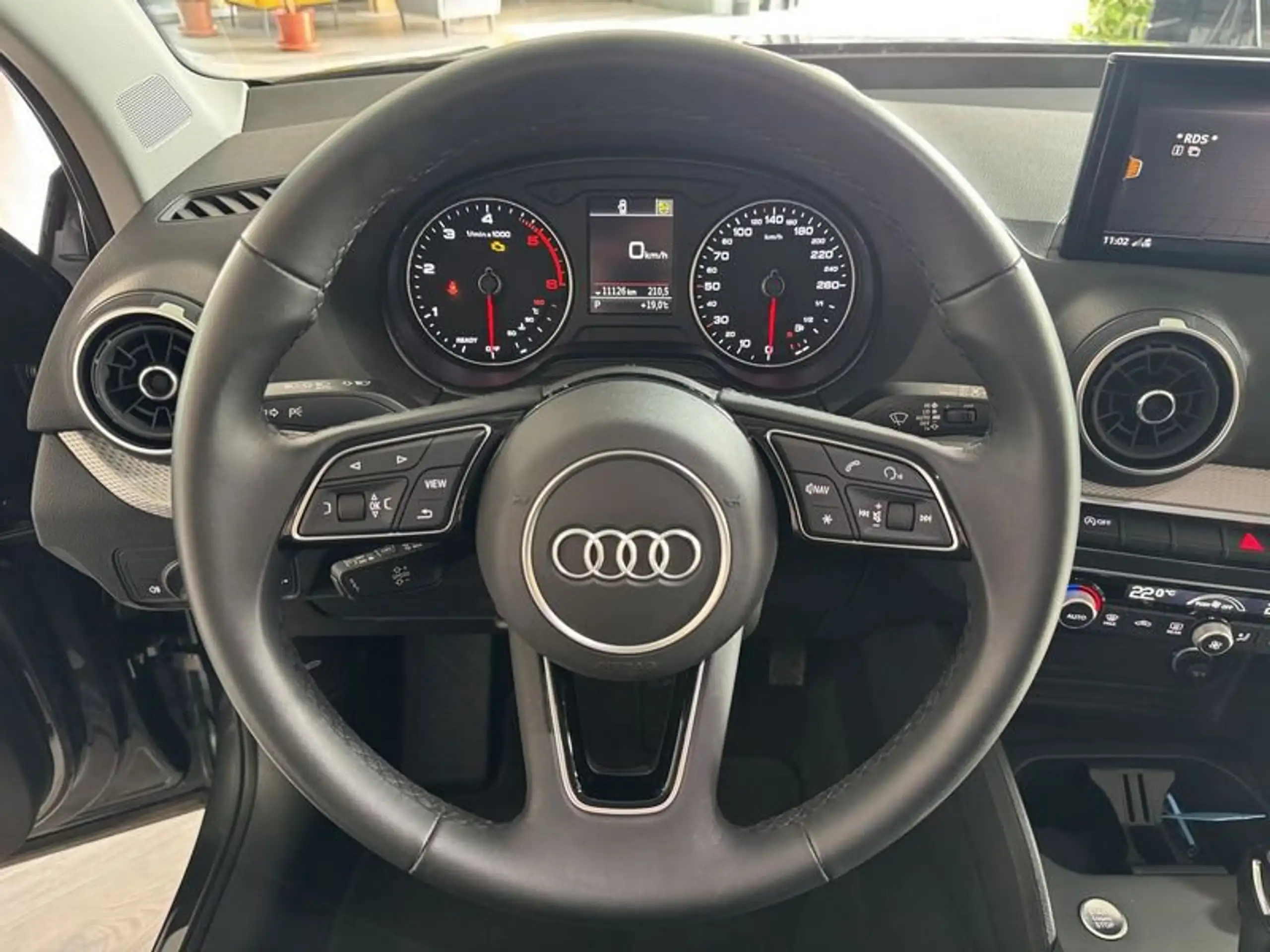 Audi - Q2