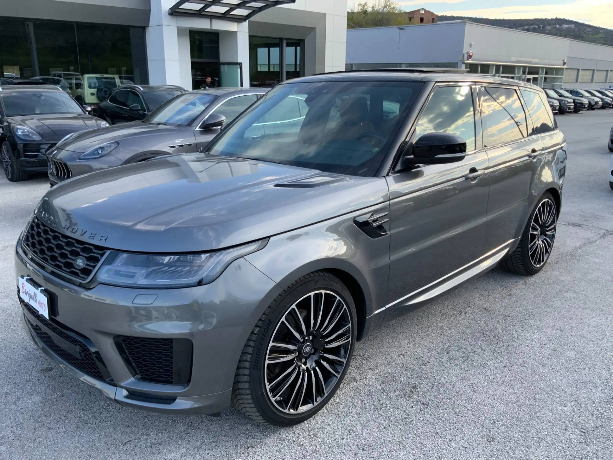 Land Rover - Range Rover Sport