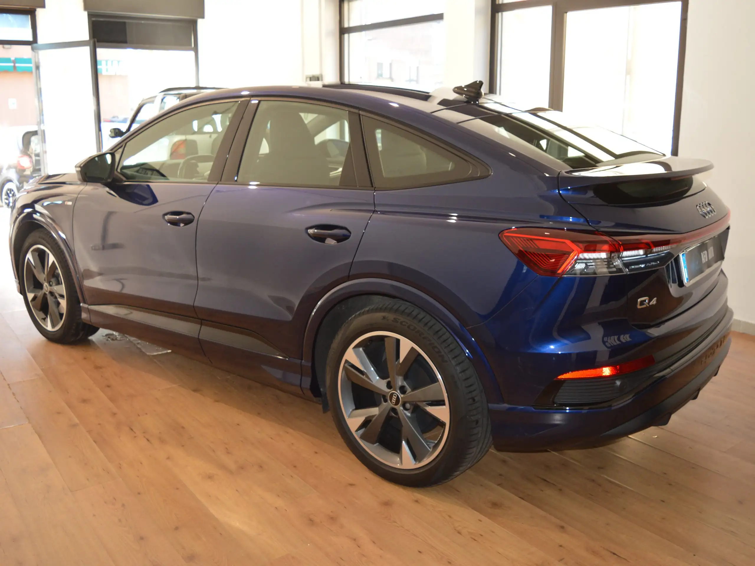 Audi - Q4 e-tron