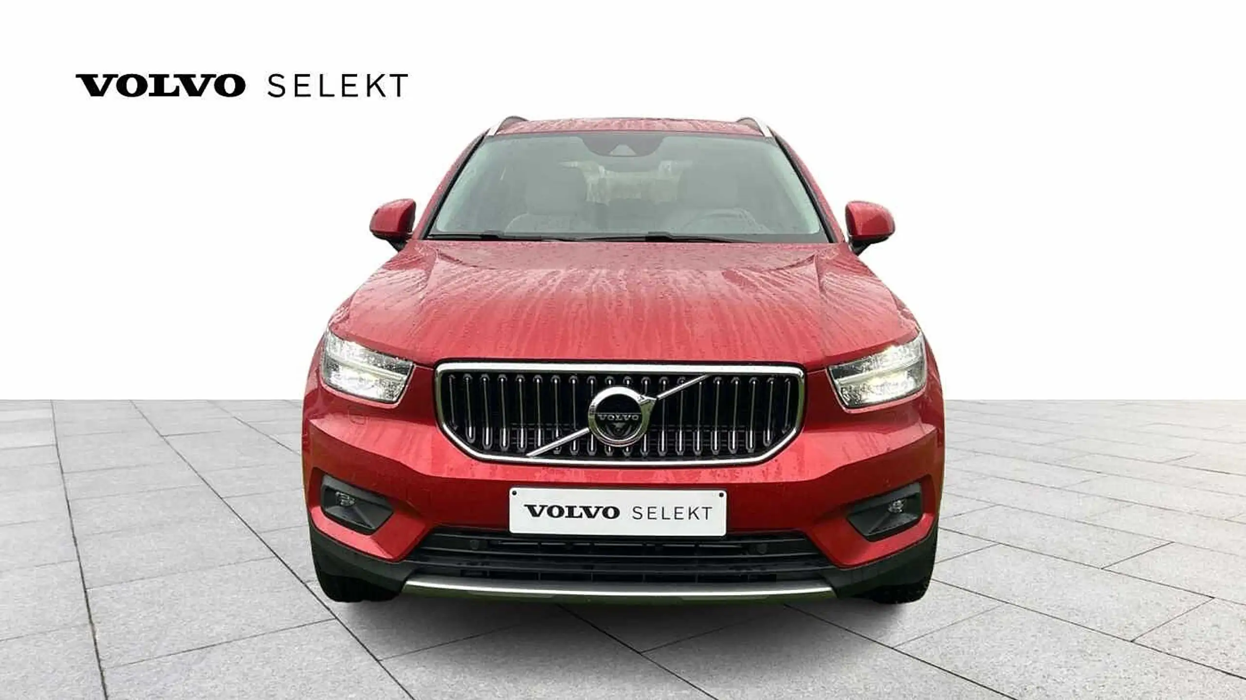 Volvo - XC40