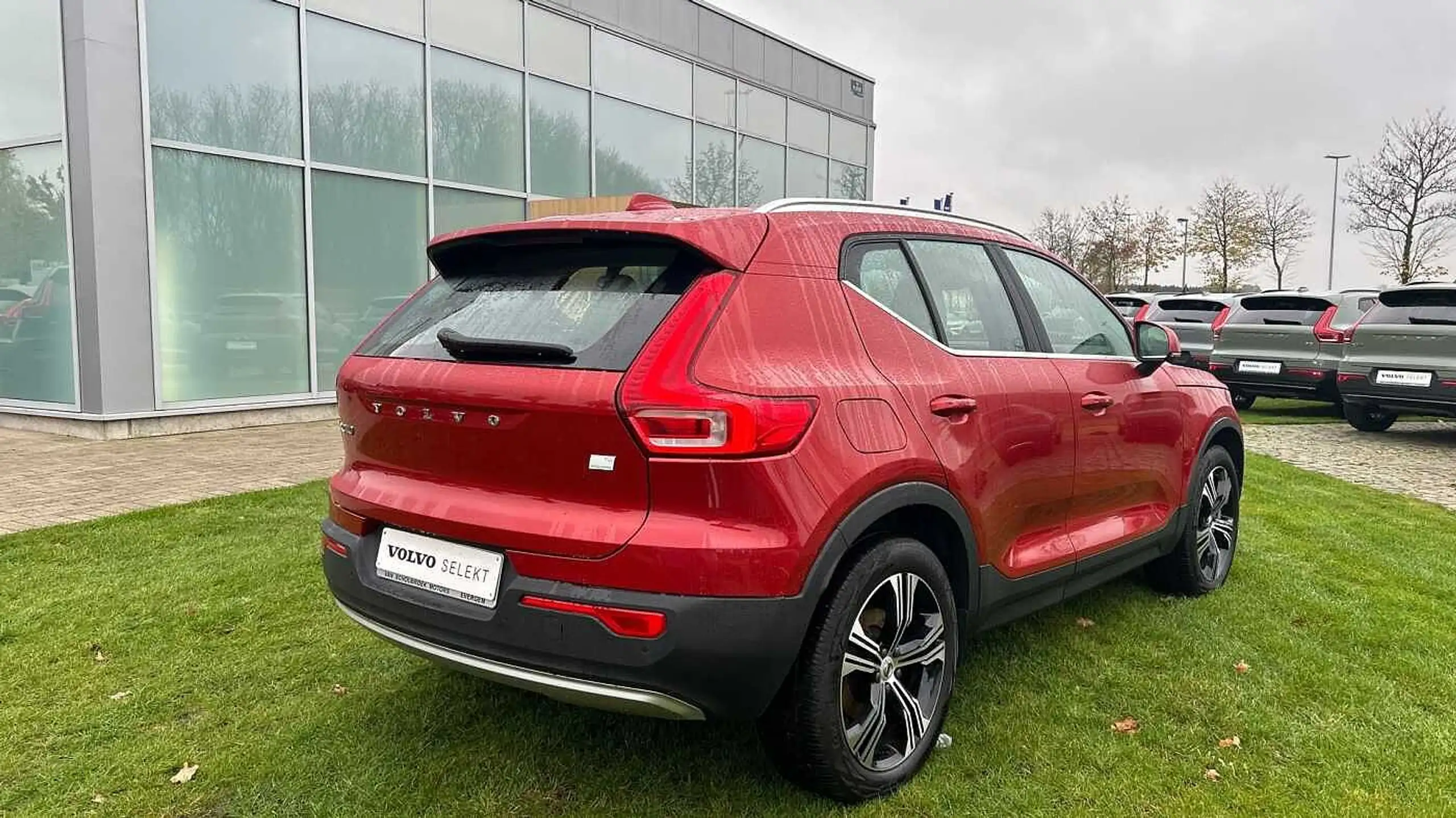 Volvo - XC40