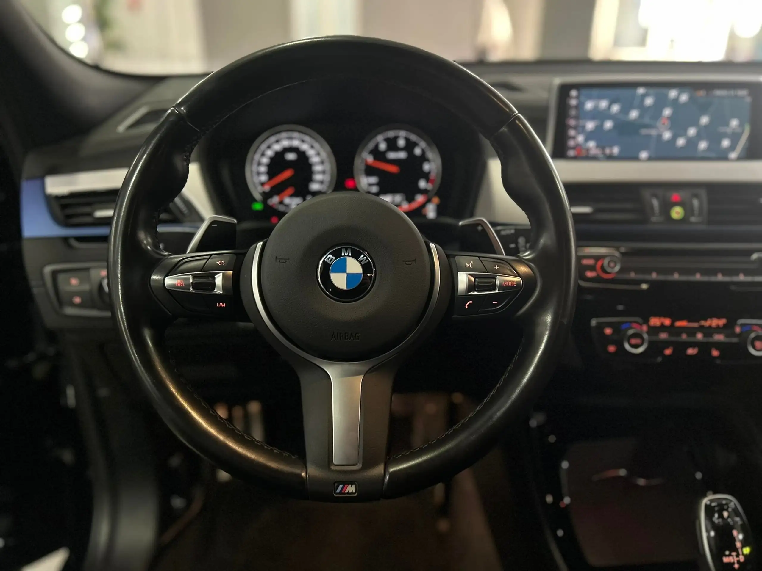 BMW - X2