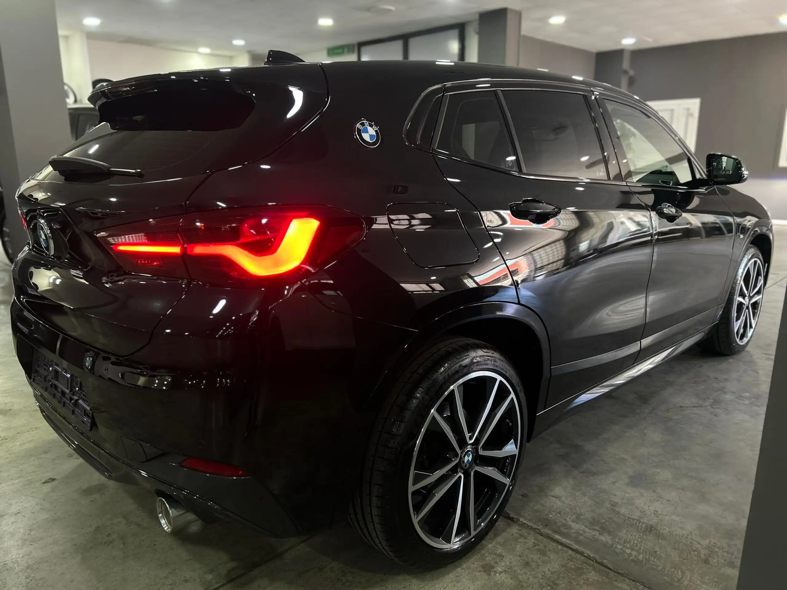 BMW - X2