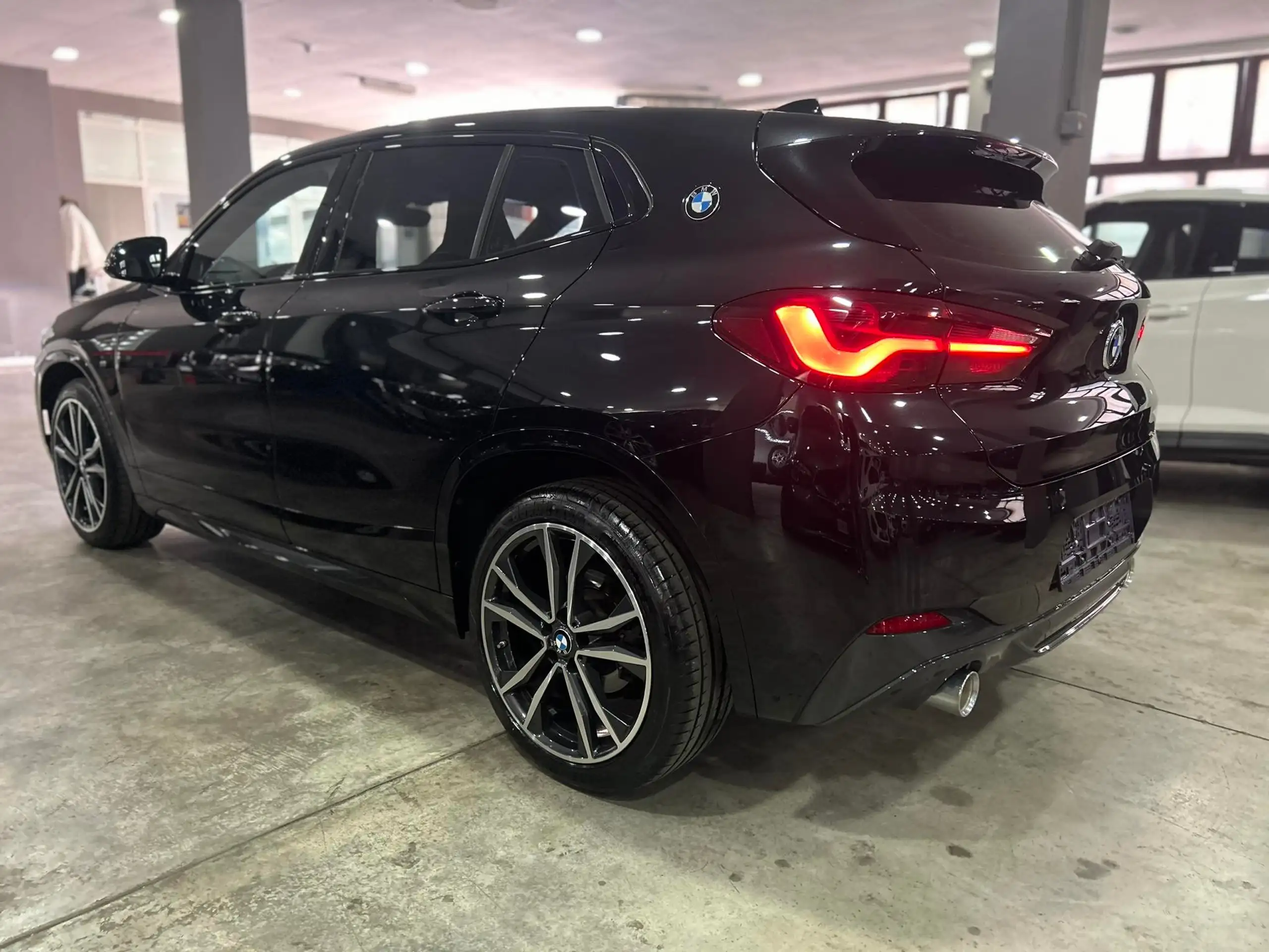 BMW - X2