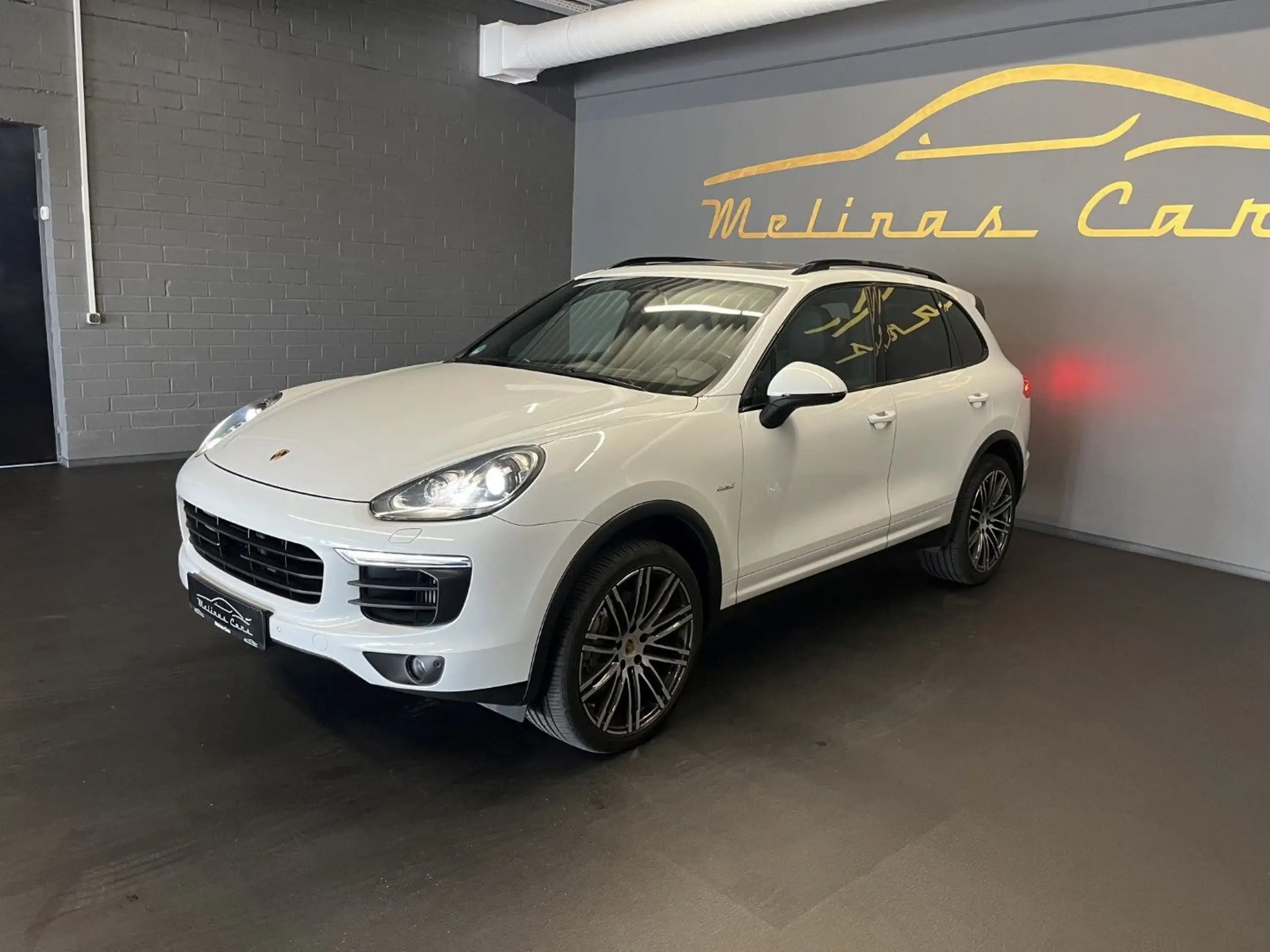 Porsche - Cayenne