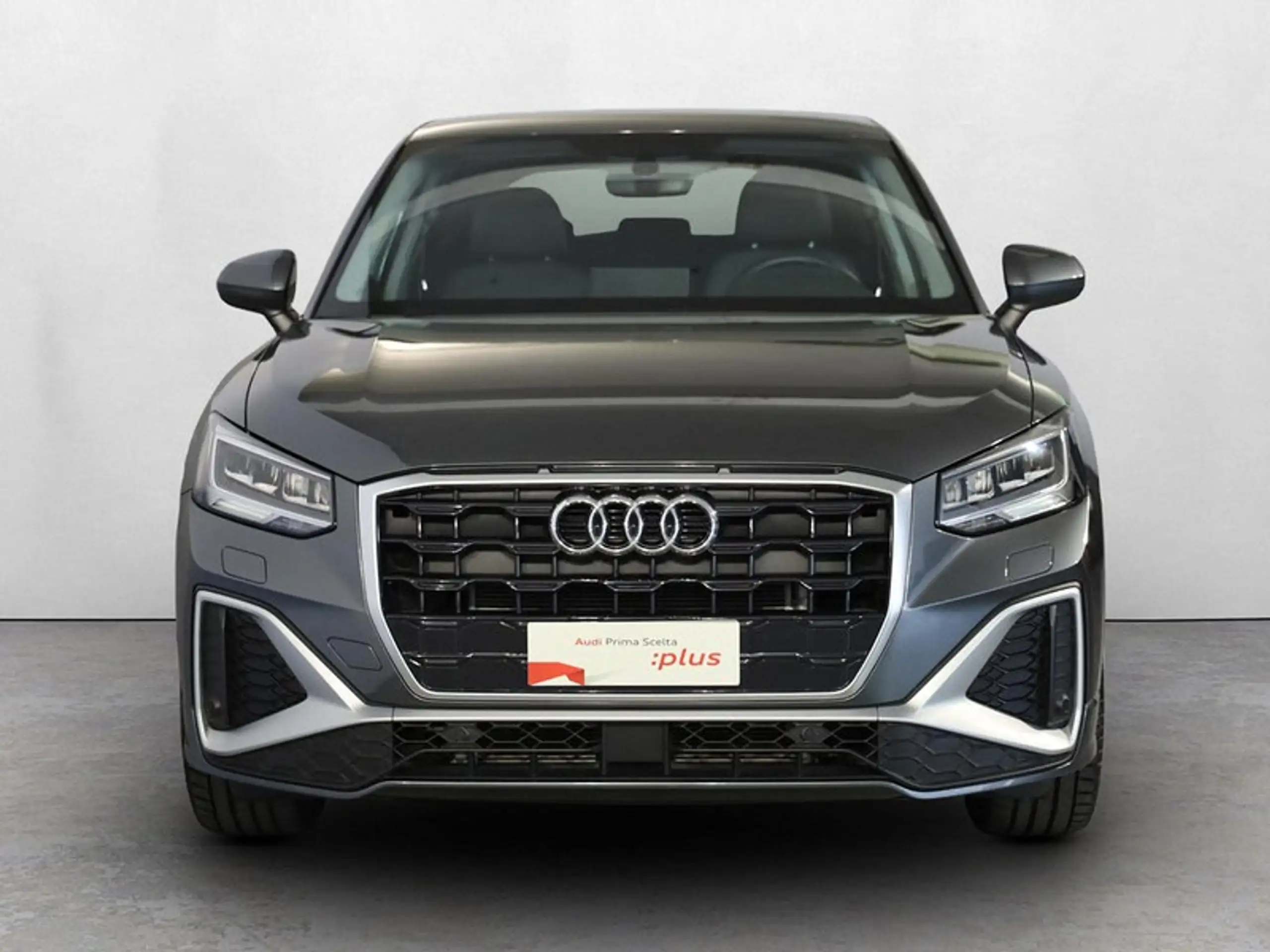 Audi - Q2