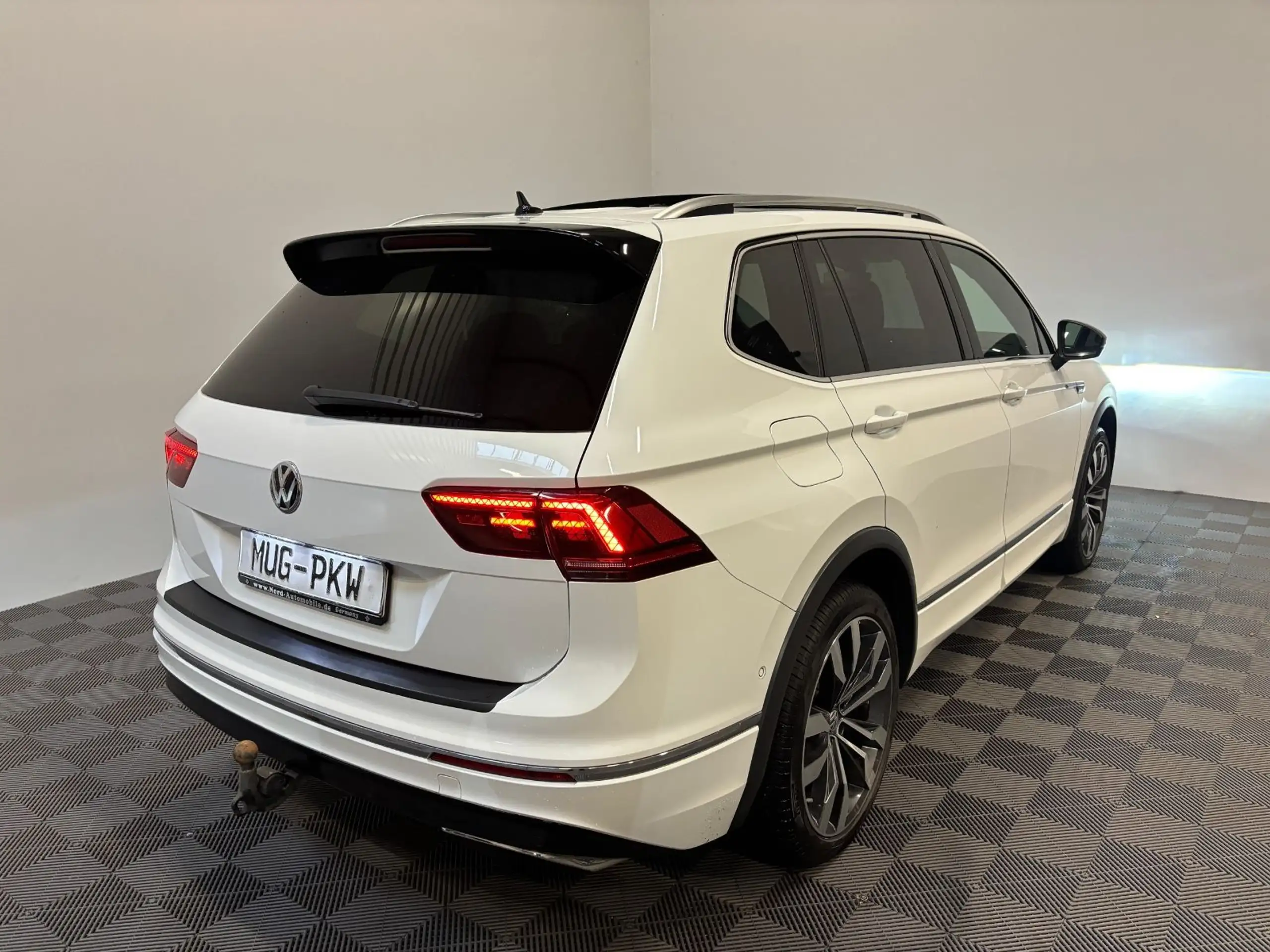 Volkswagen - Tiguan Allspace