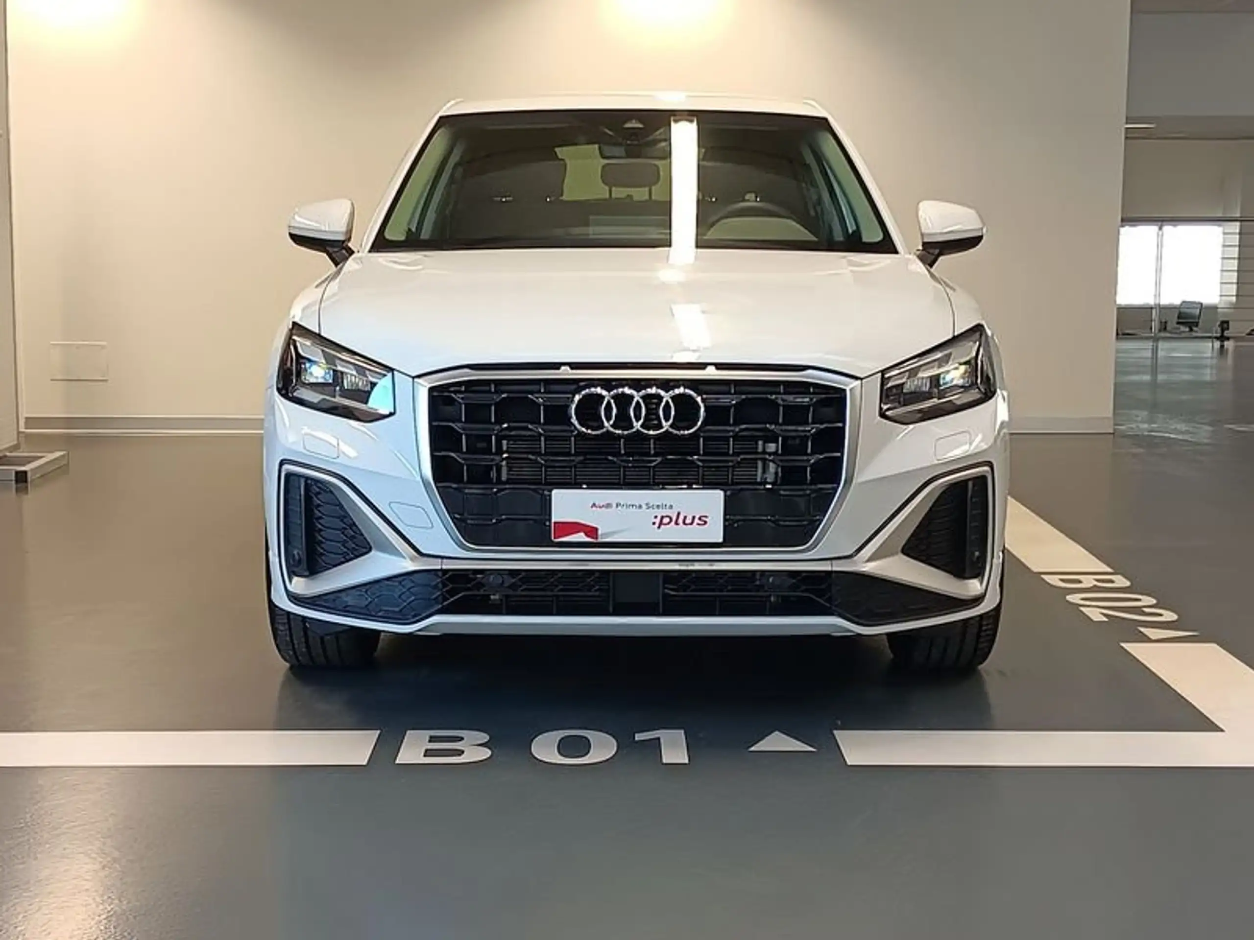 Audi - Q2