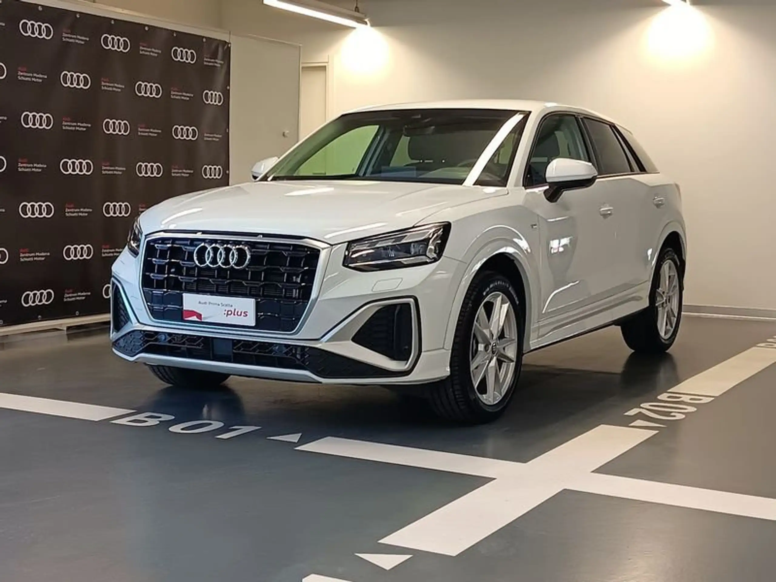 Audi - Q2