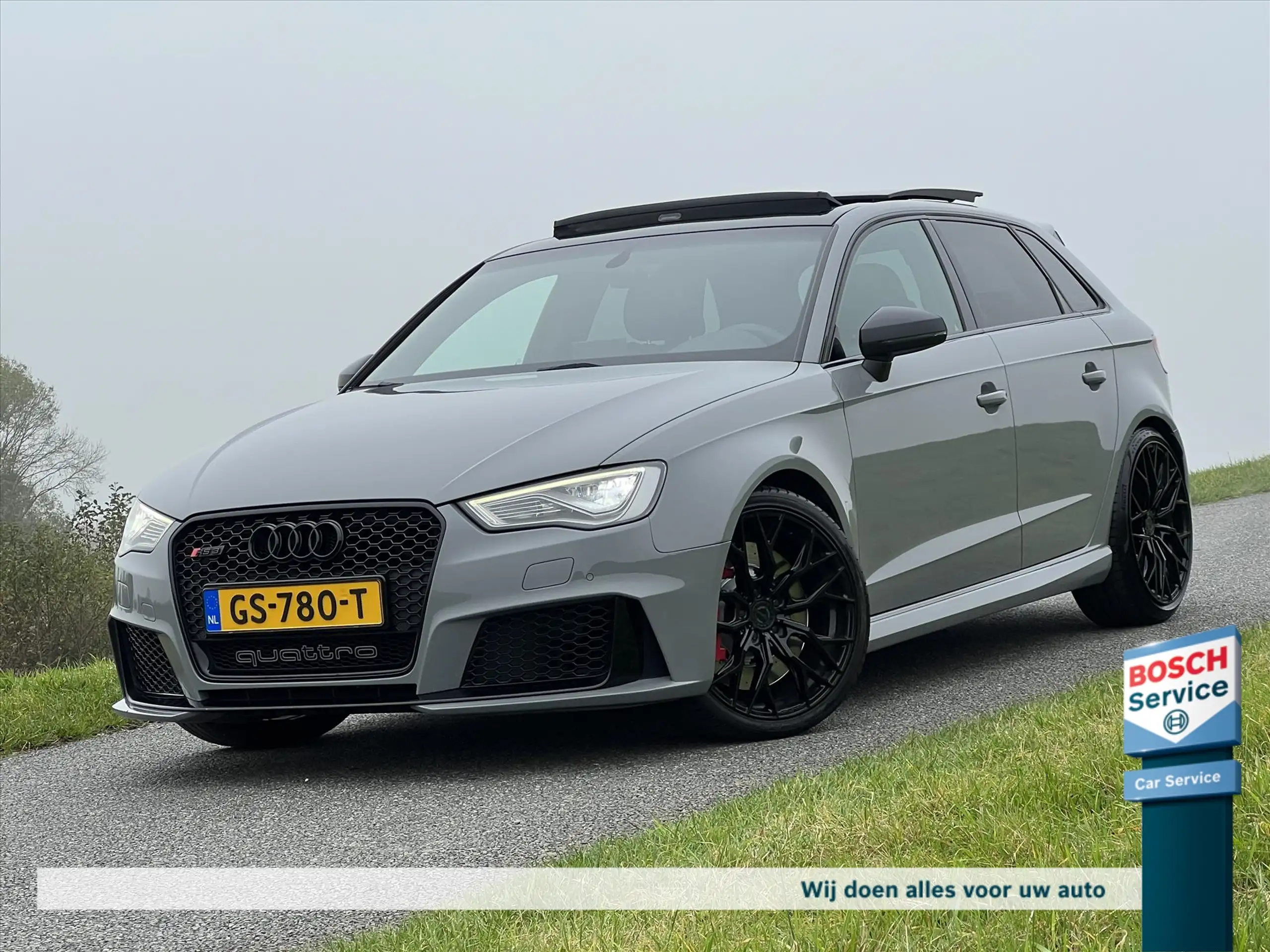 Audi RS3 2015