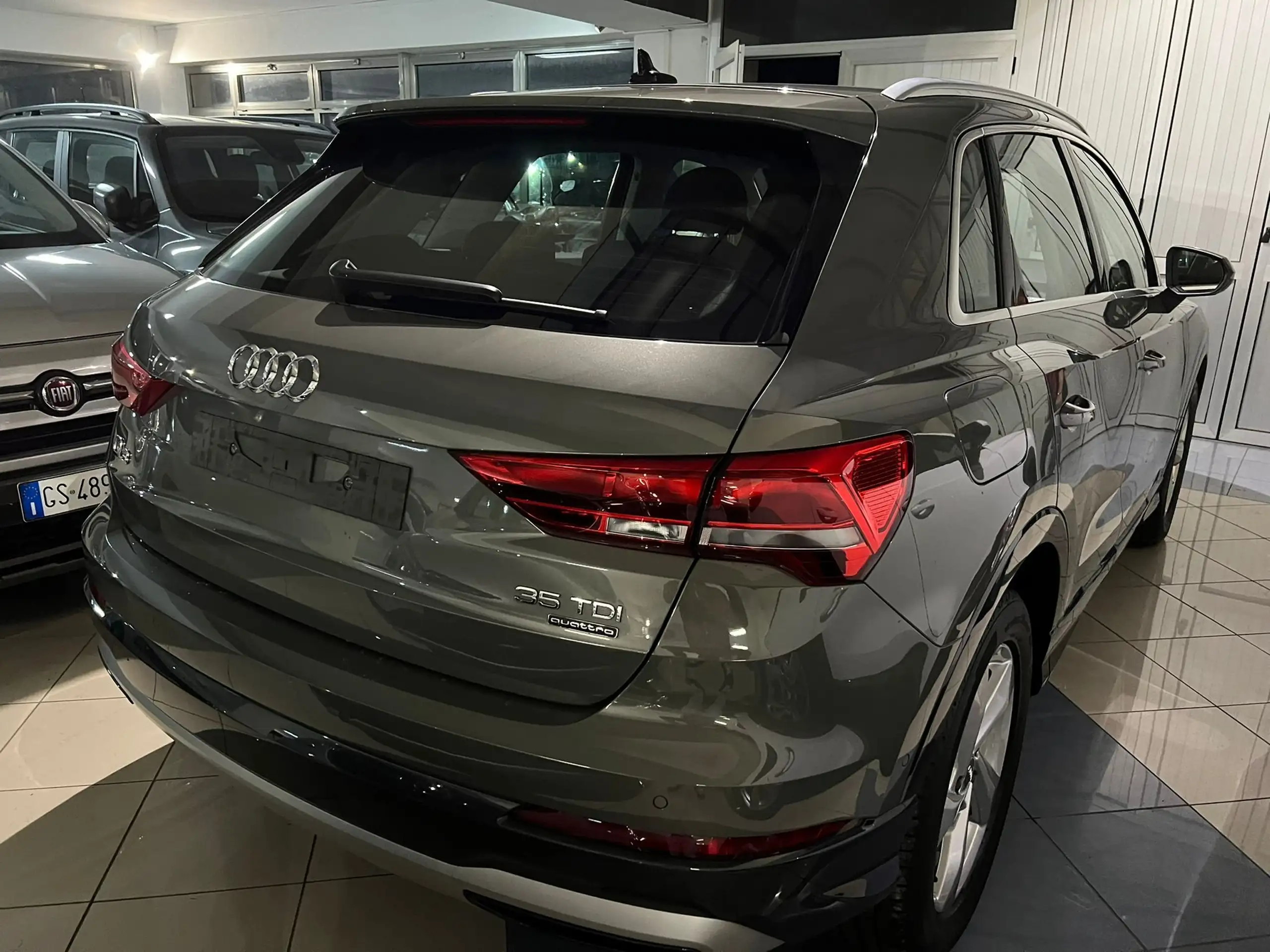 Audi - Q3