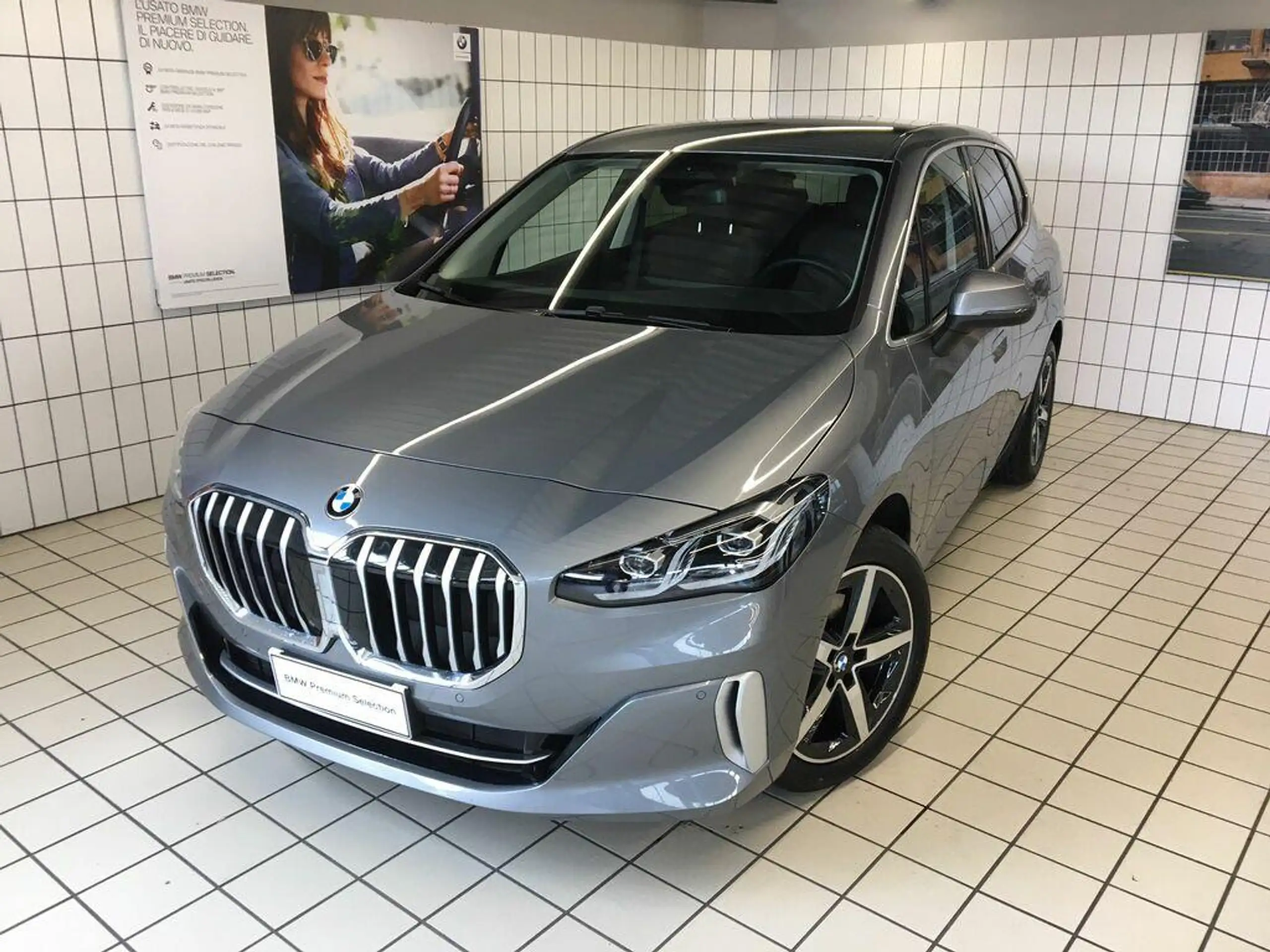 BMW 218 2023