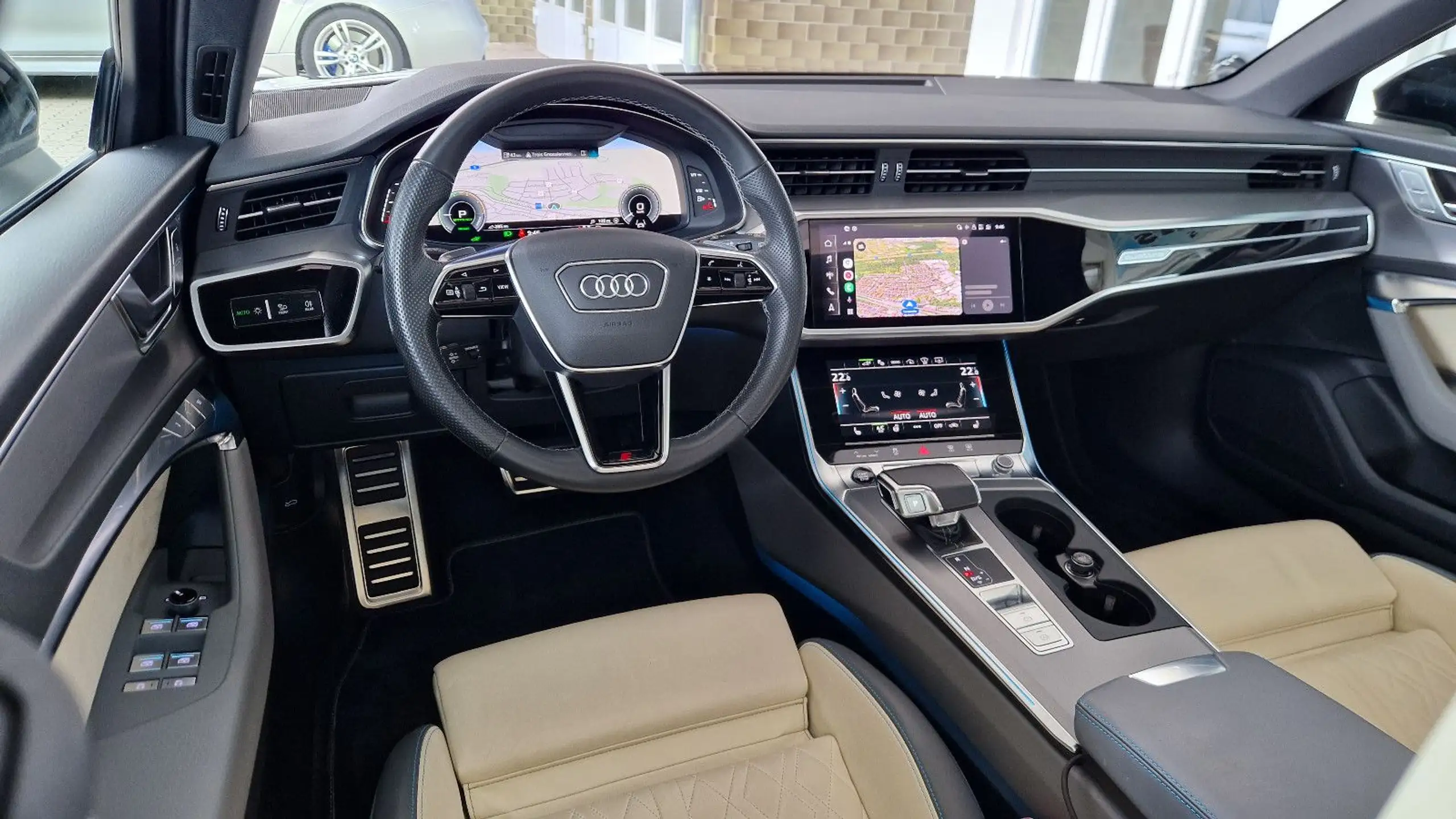 Audi - A6