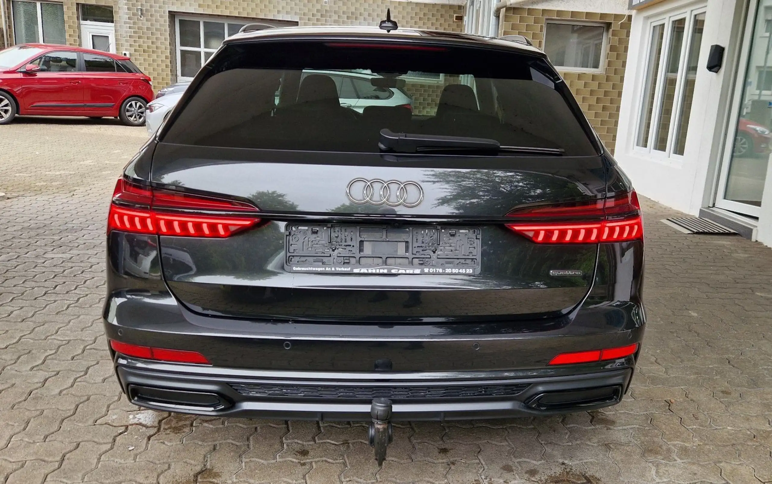 Audi - A6