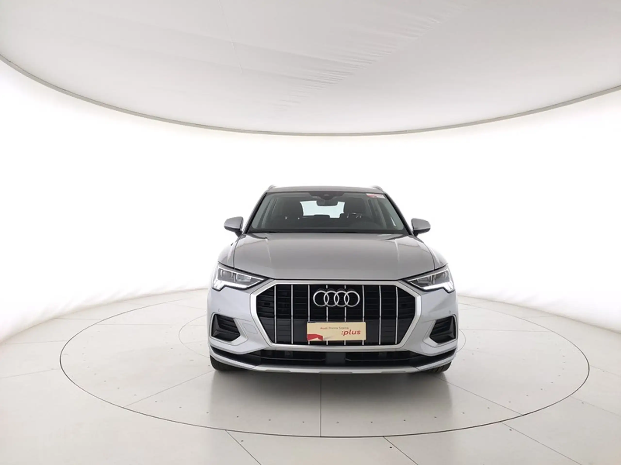 Audi - Q3