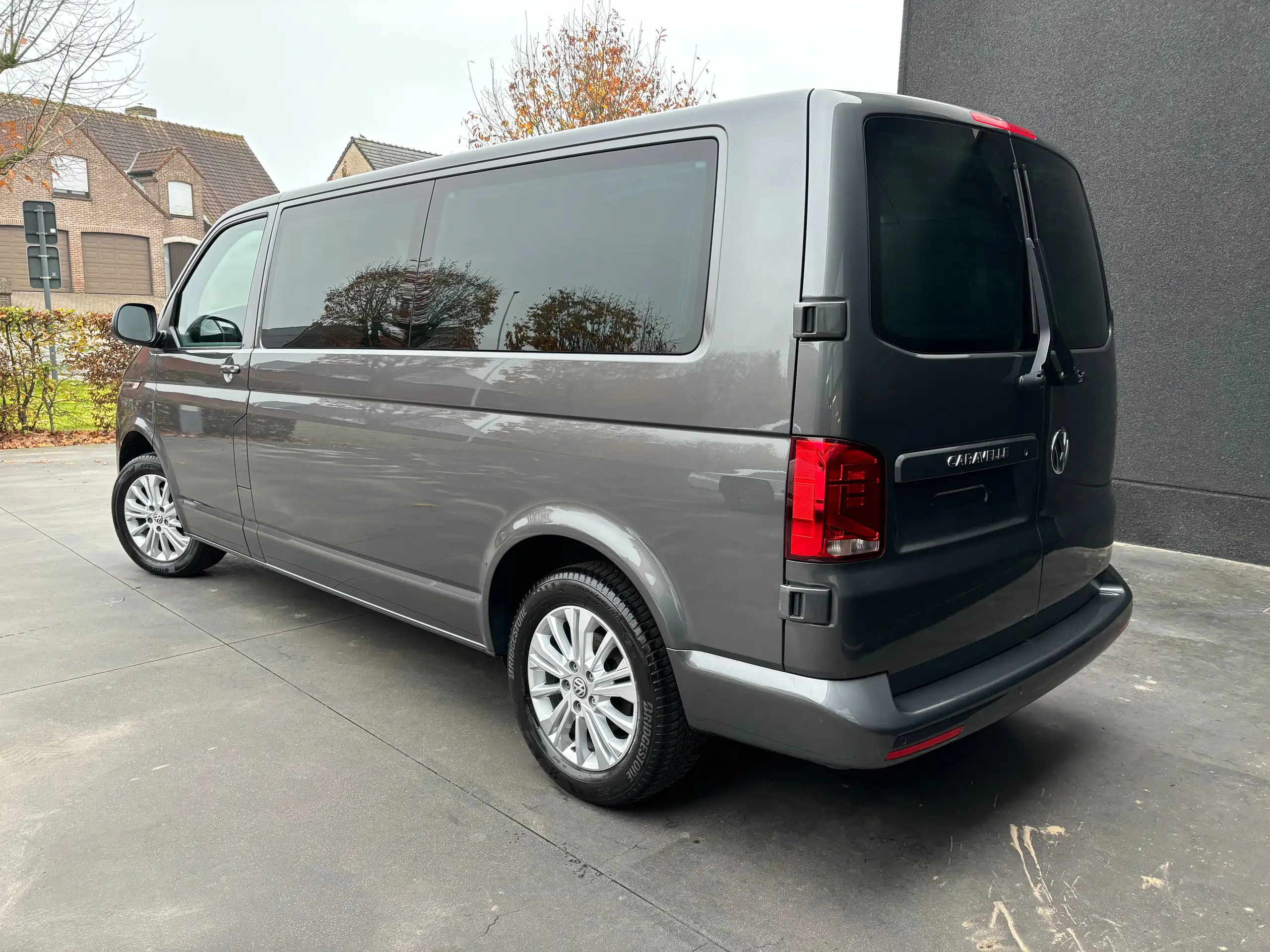 Volkswagen - T6.1 Caravelle