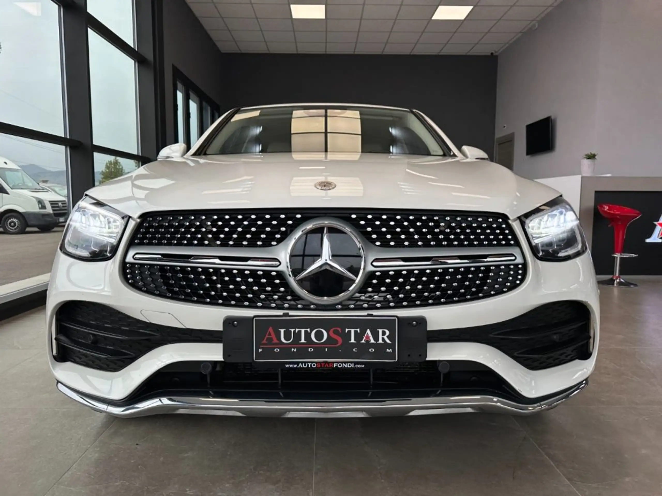 Mercedes-Benz - GLC 300