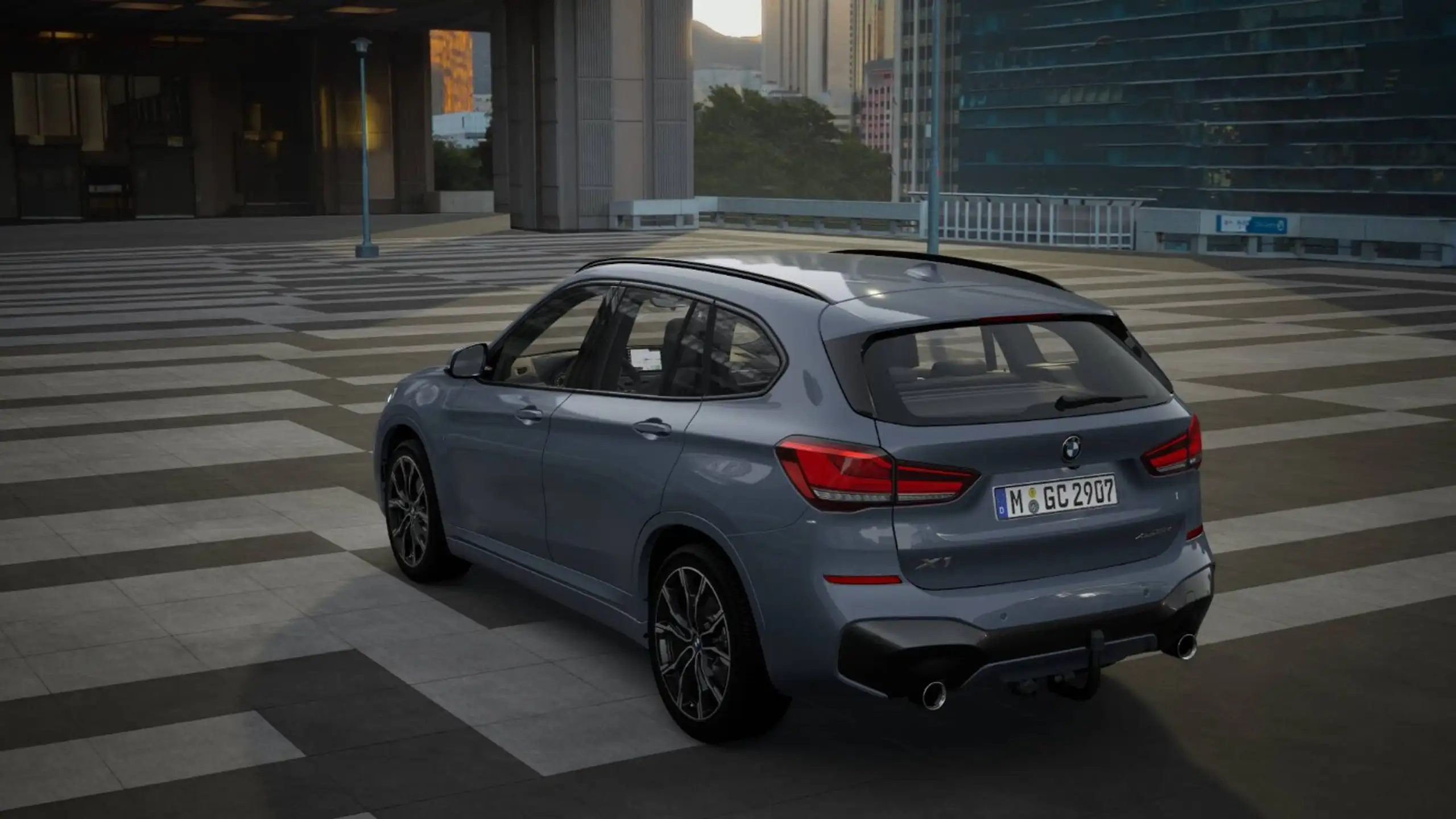 BMW - X1