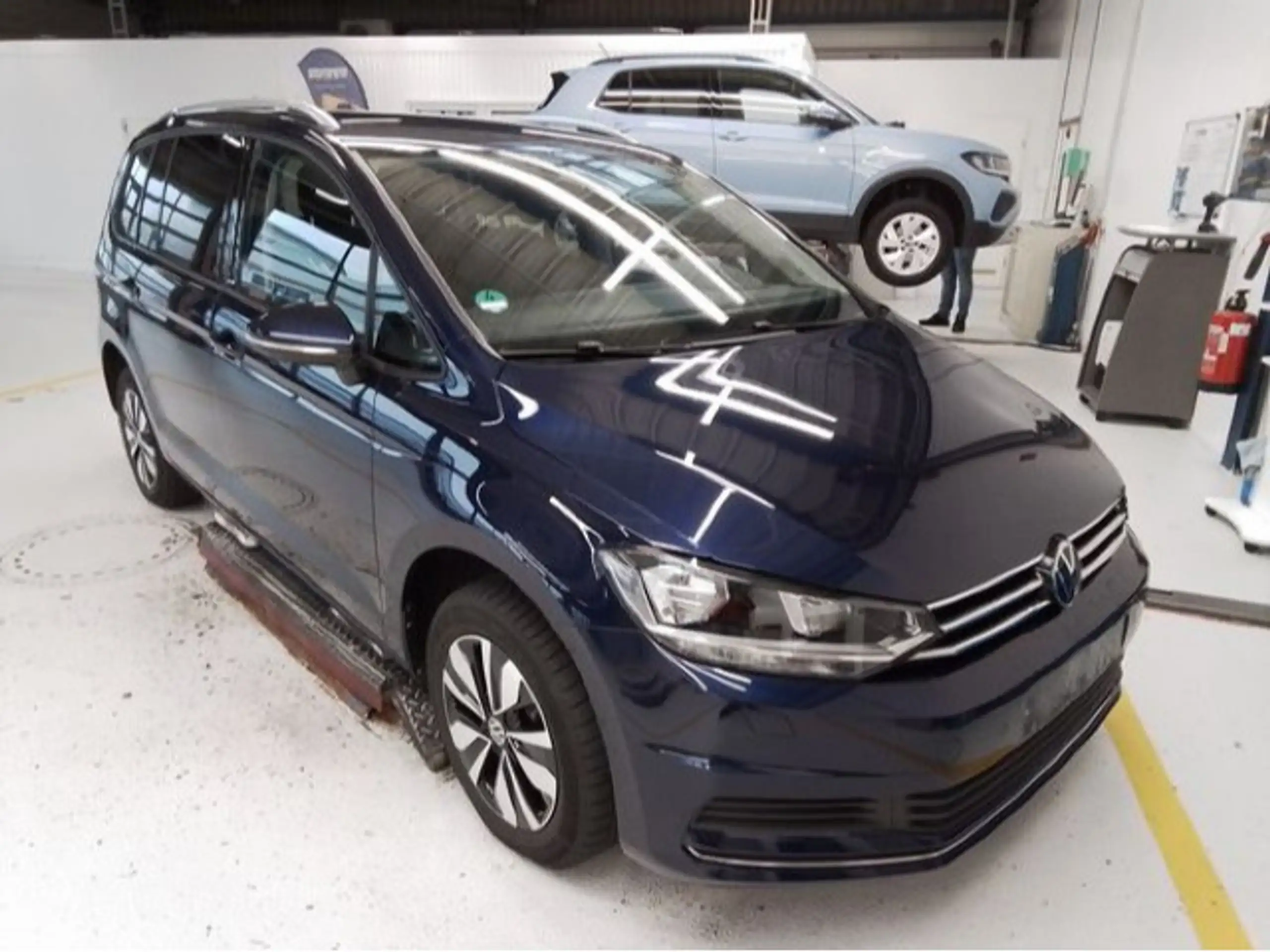 Volkswagen - Touran