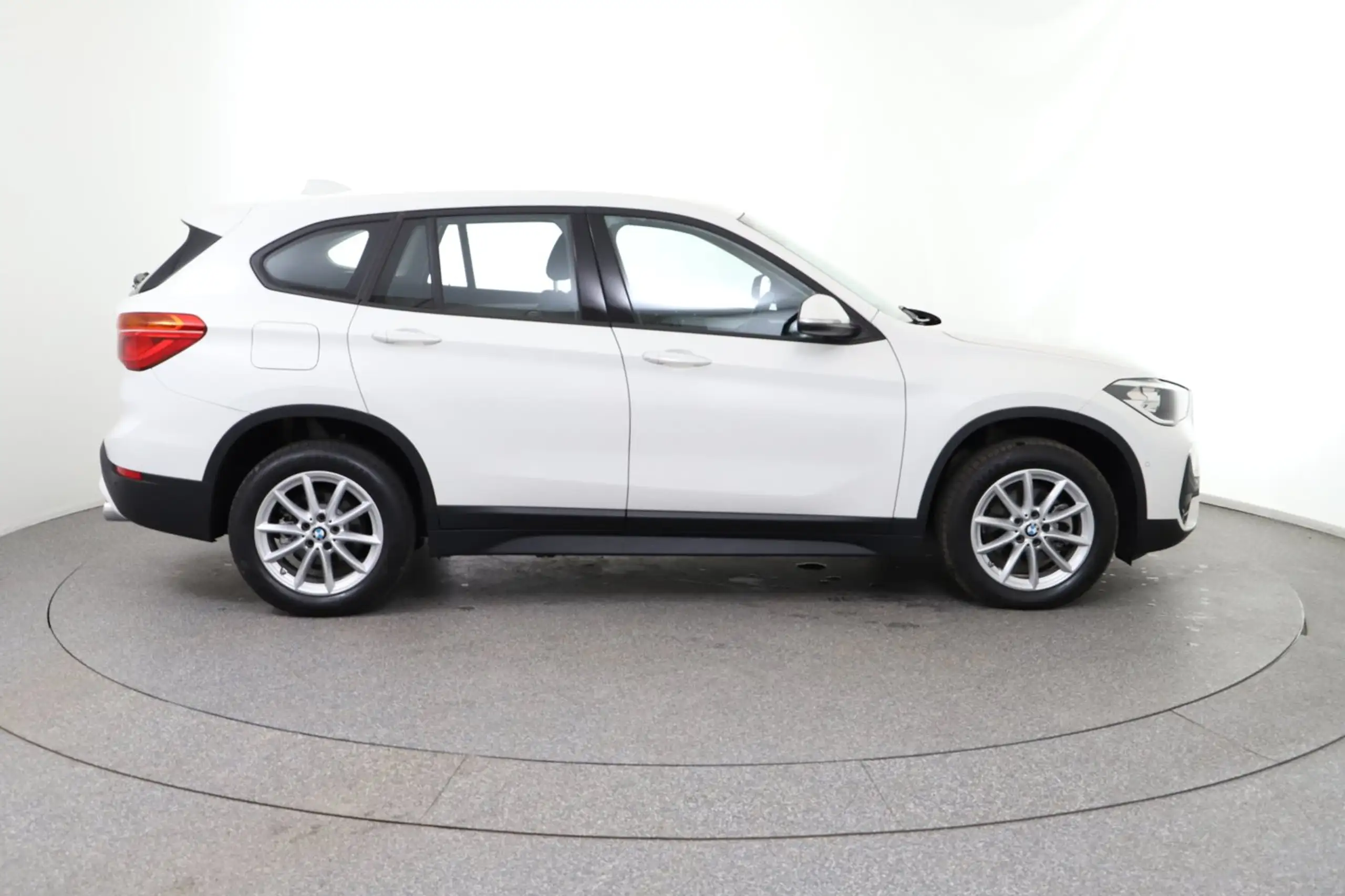 BMW - X1