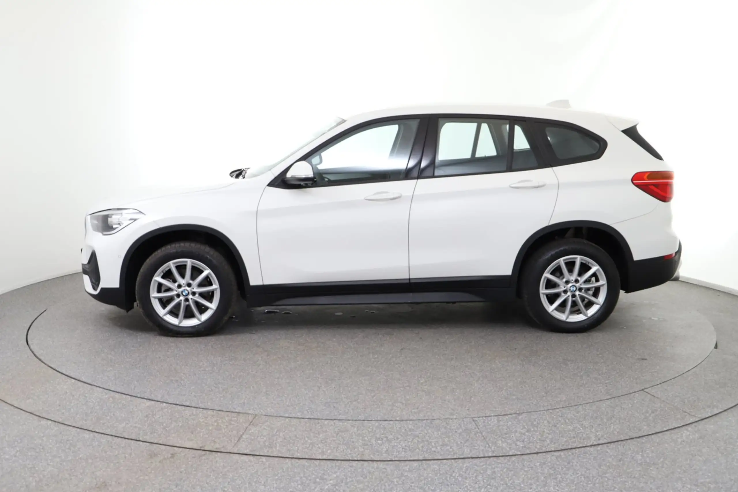 BMW - X1