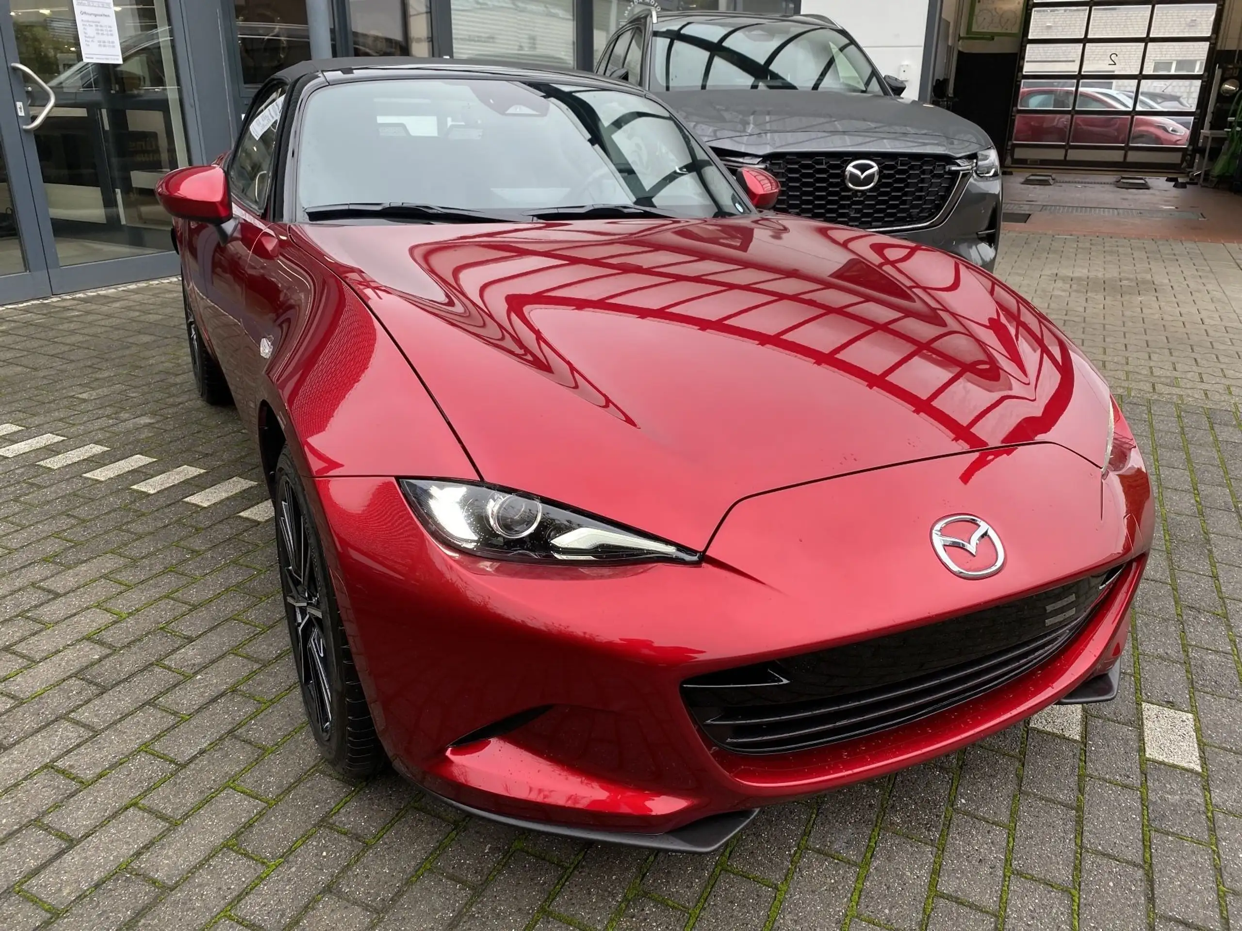 Mazda - MX-5