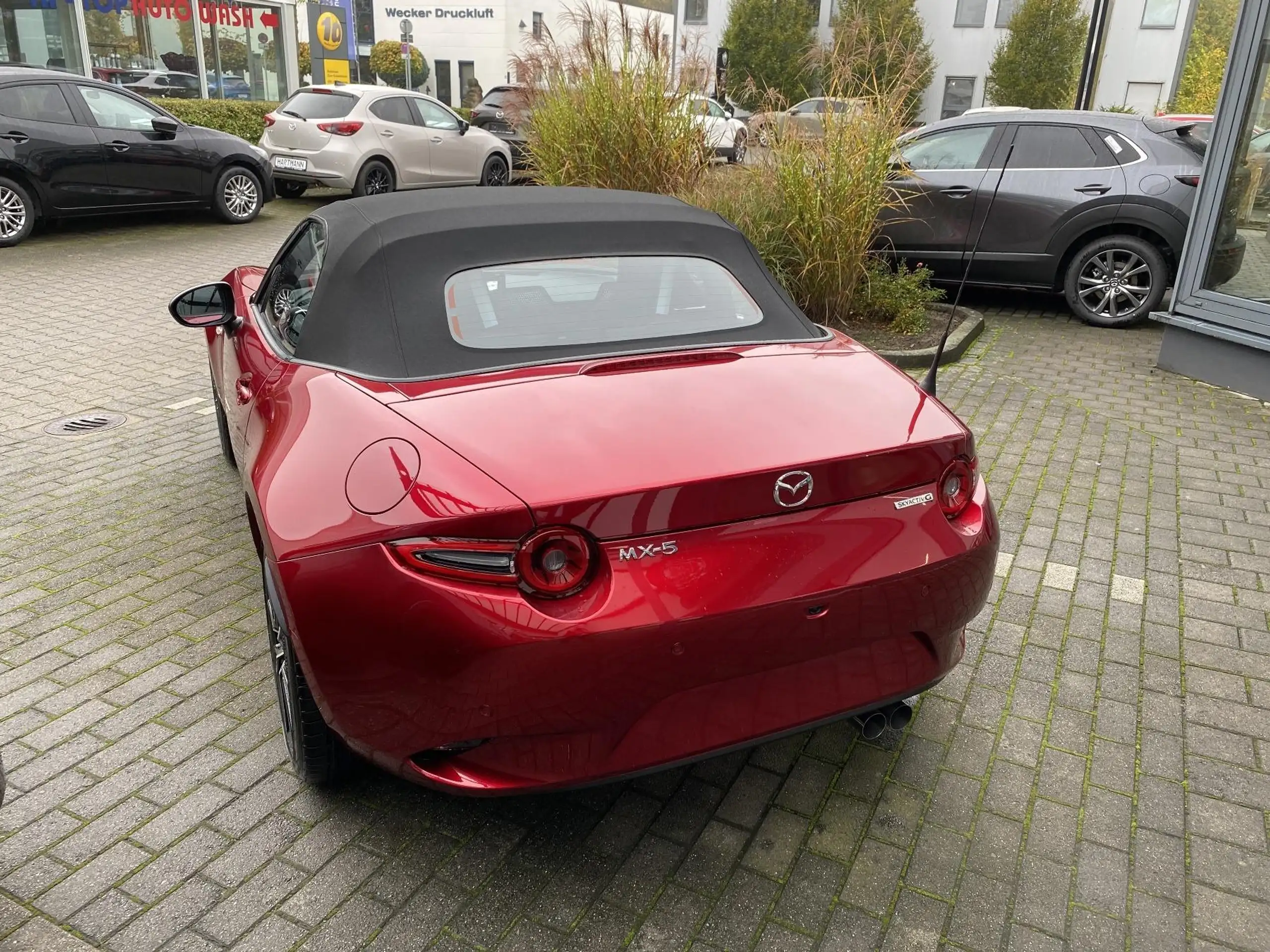 Mazda - MX-5