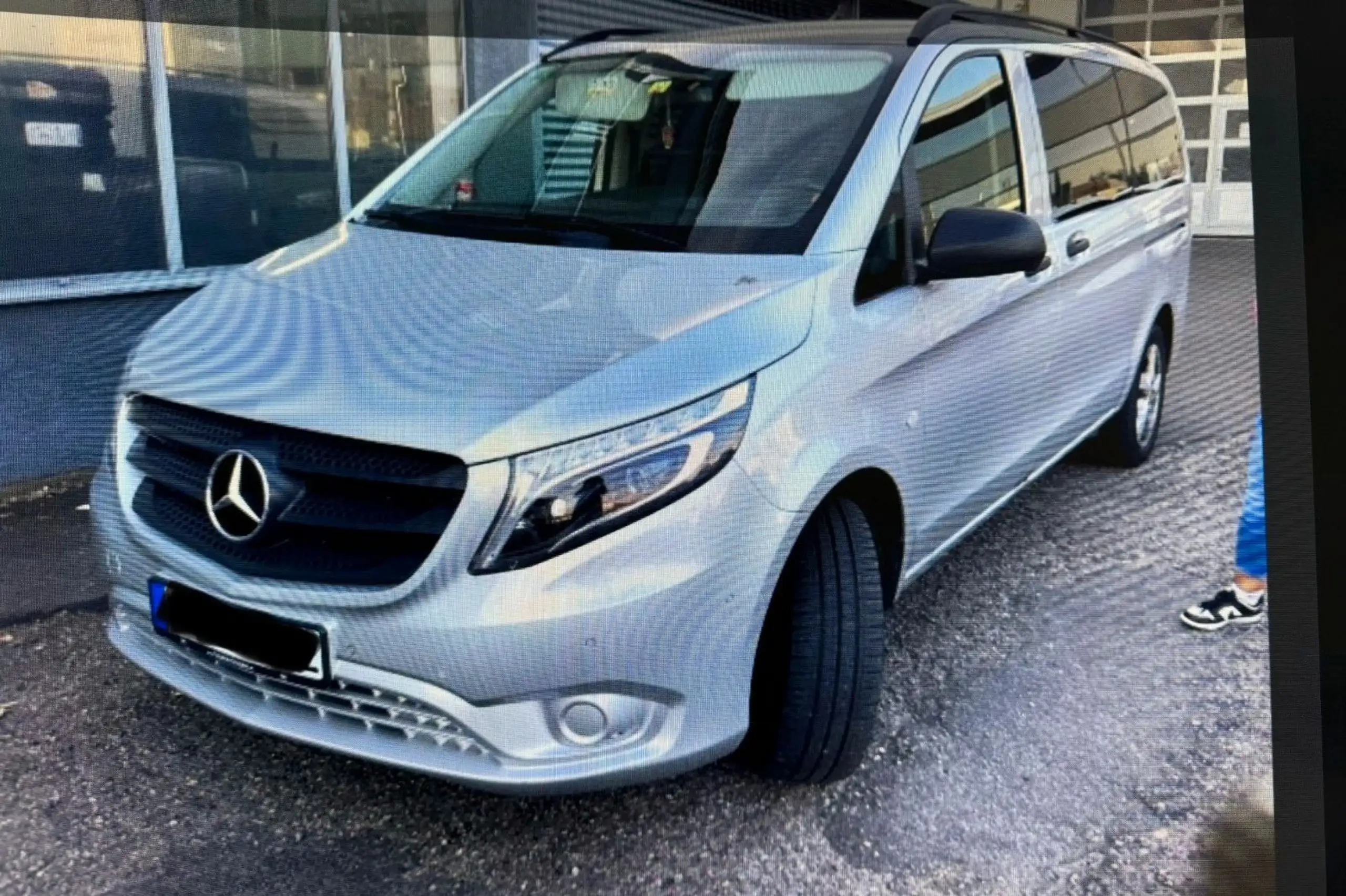 Mercedes-Benz - Vito