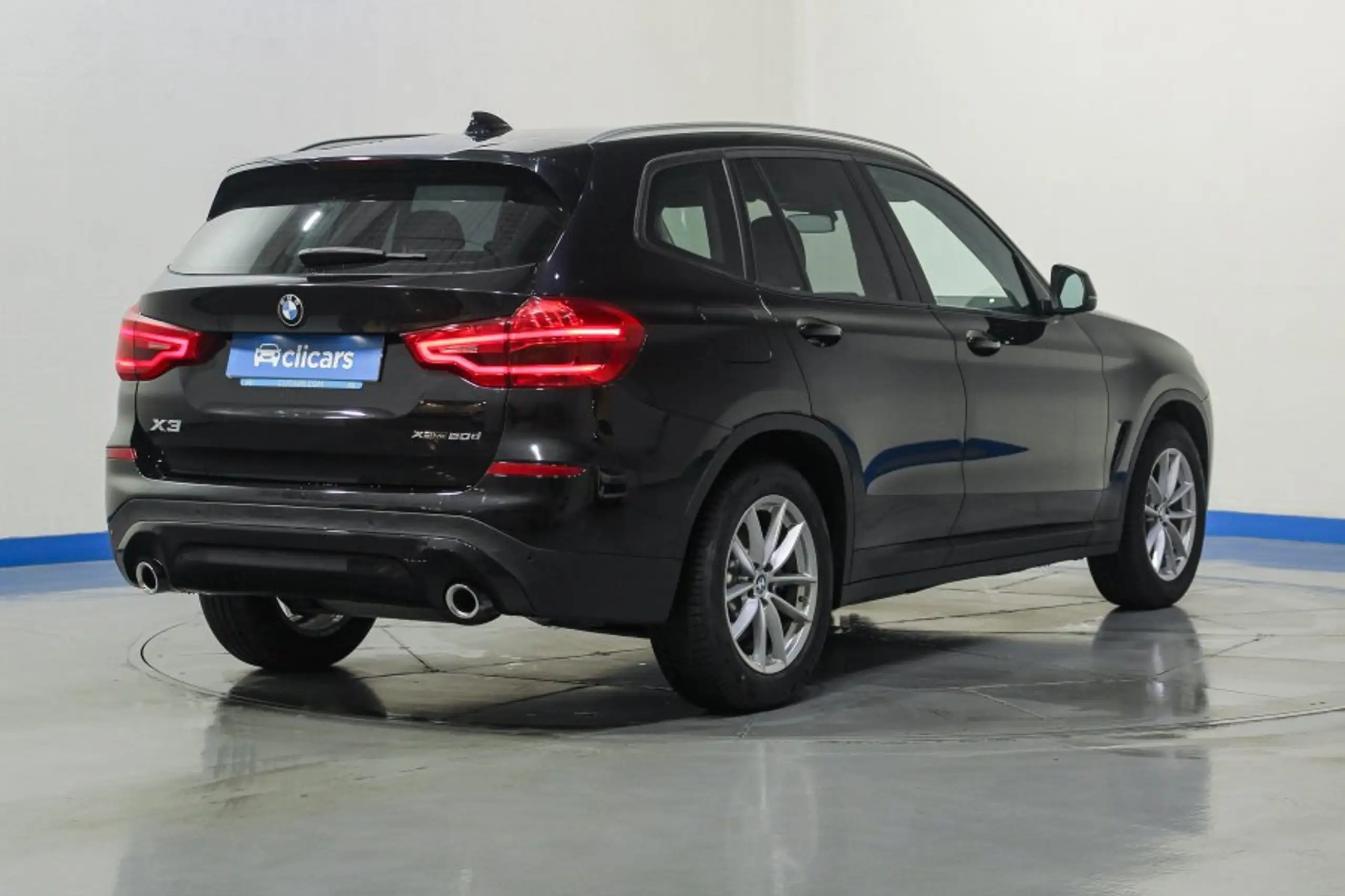 BMW - X3