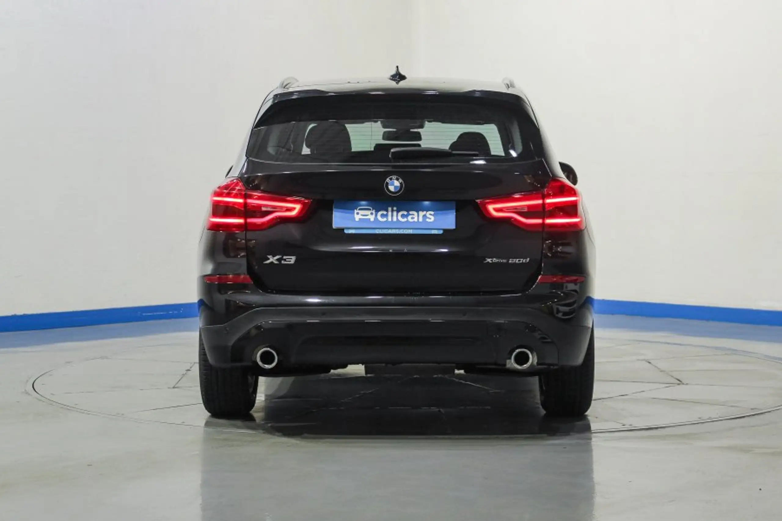 BMW - X3