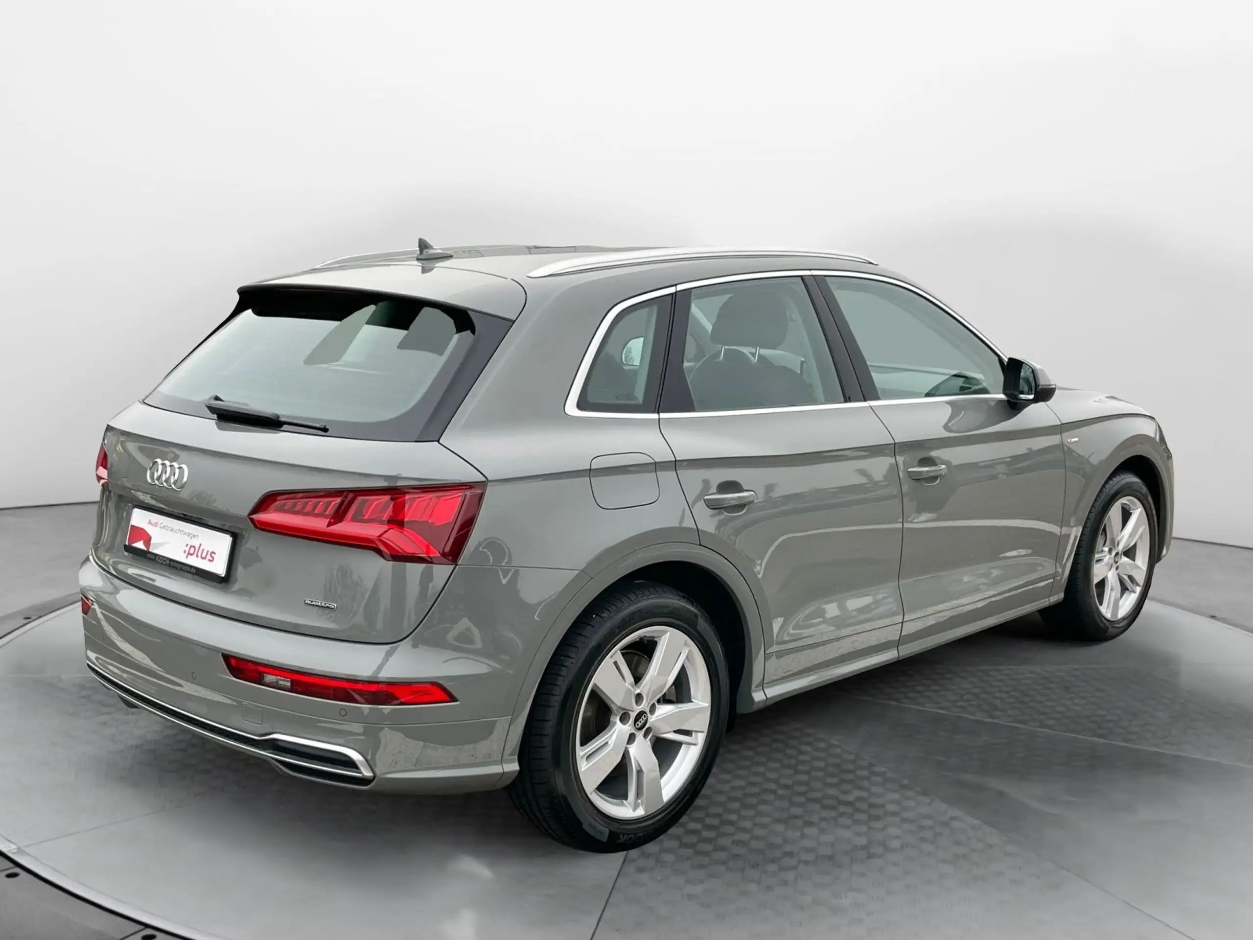 Audi - Q5