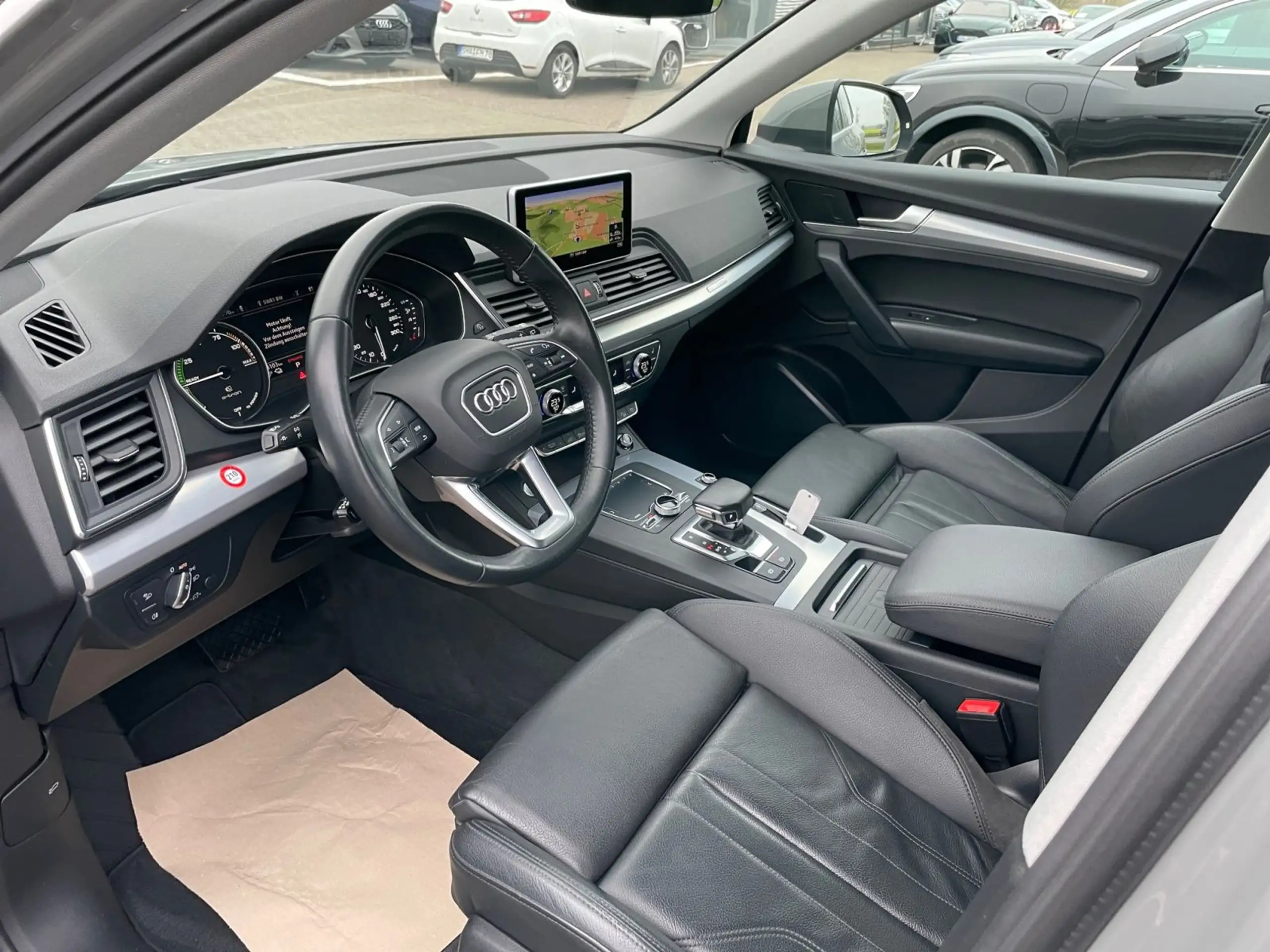 Audi - Q5