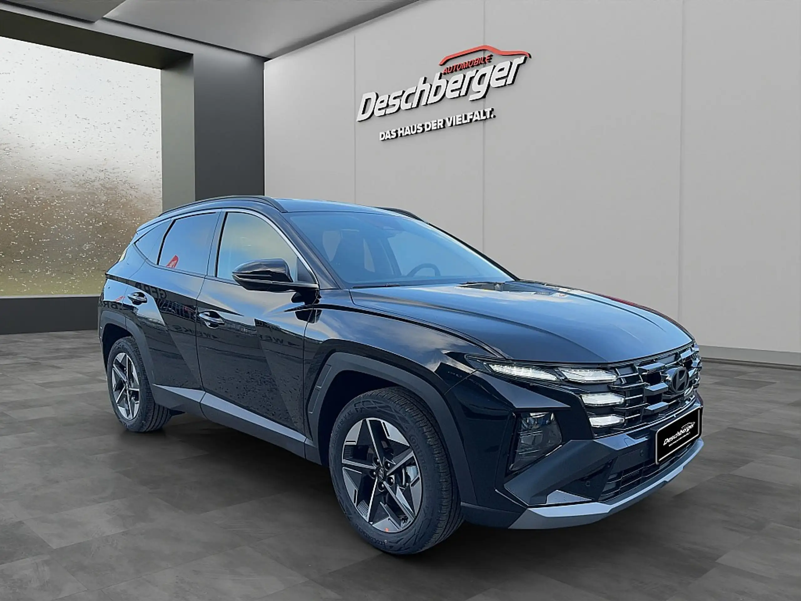 Hyundai - TUCSON